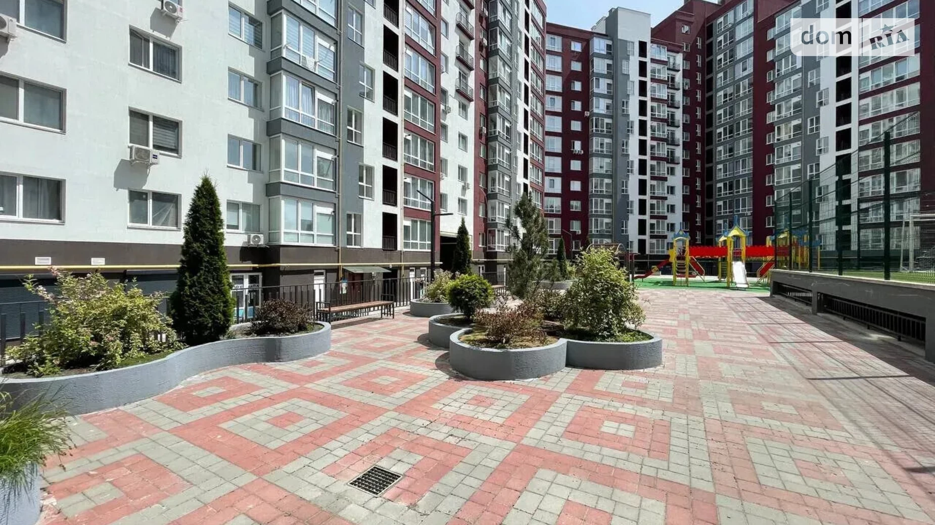 Продается 3-комнатная квартира 94.7 кв. м в Ивано-Франковске, цена: 66290 $ - фото 2