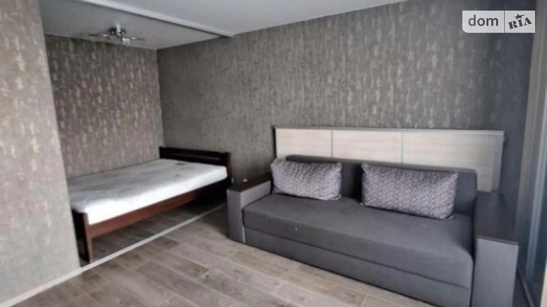 Продается 1-комнатная квартира 42 кв. м в Киеве, ул. Депутатская, 6 - фото 3