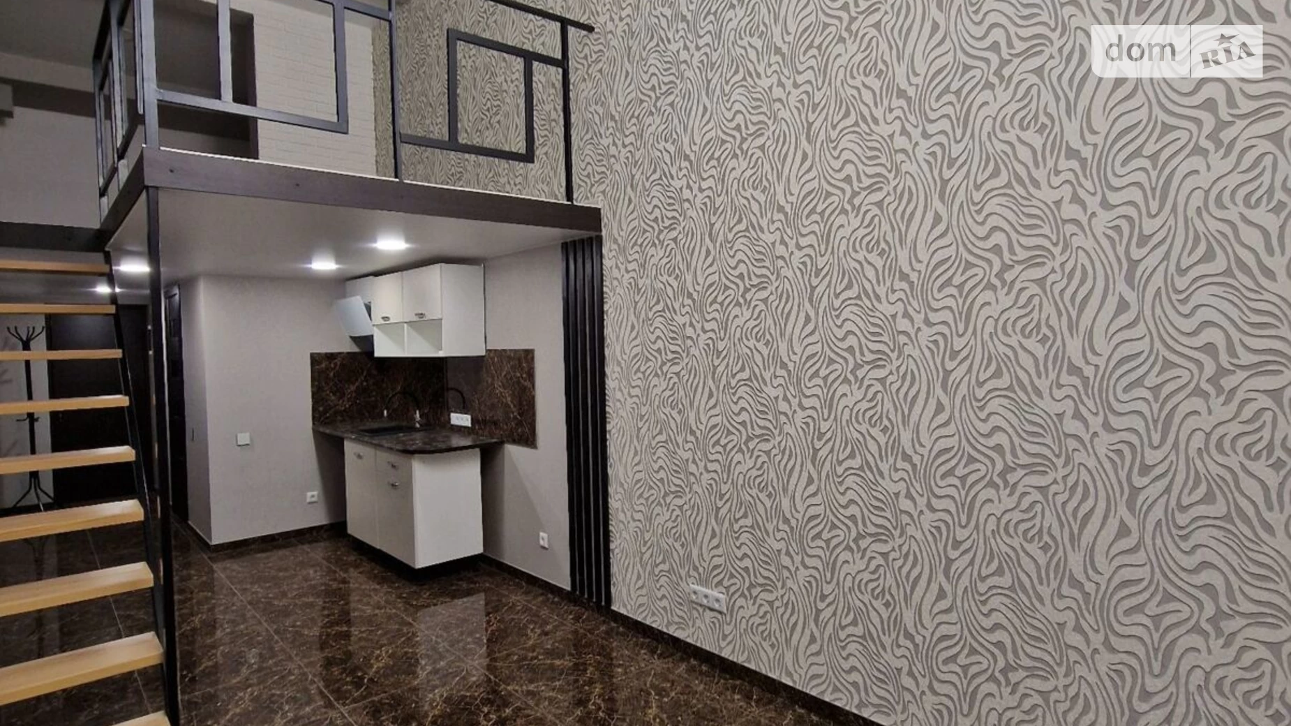 Продается 3-комнатная квартира 47 кв. м в Харькове - фото 2