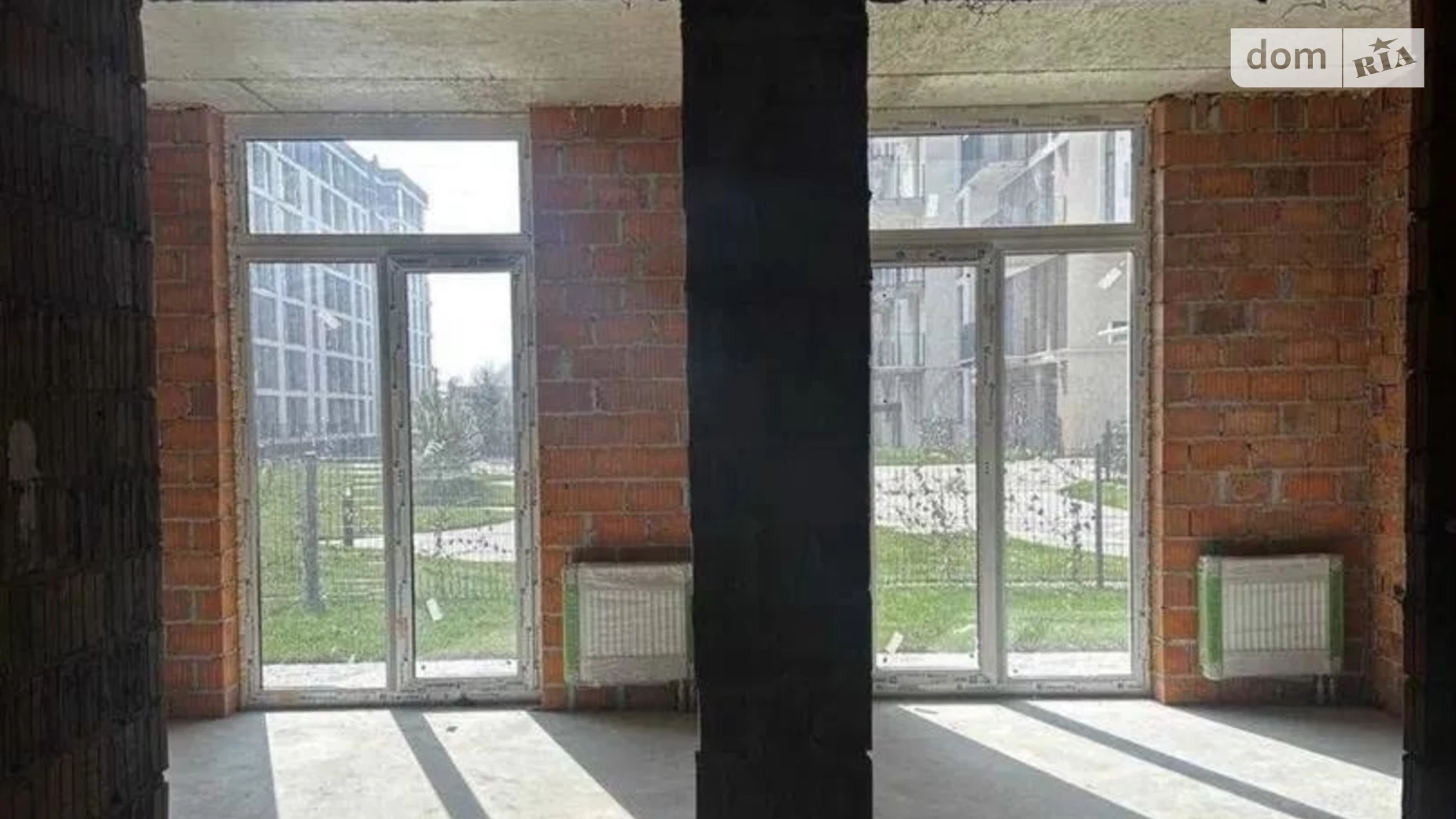 Продается 2-комнатная квартира 68 кв. м в Винниках, ул. Галицкая - фото 2