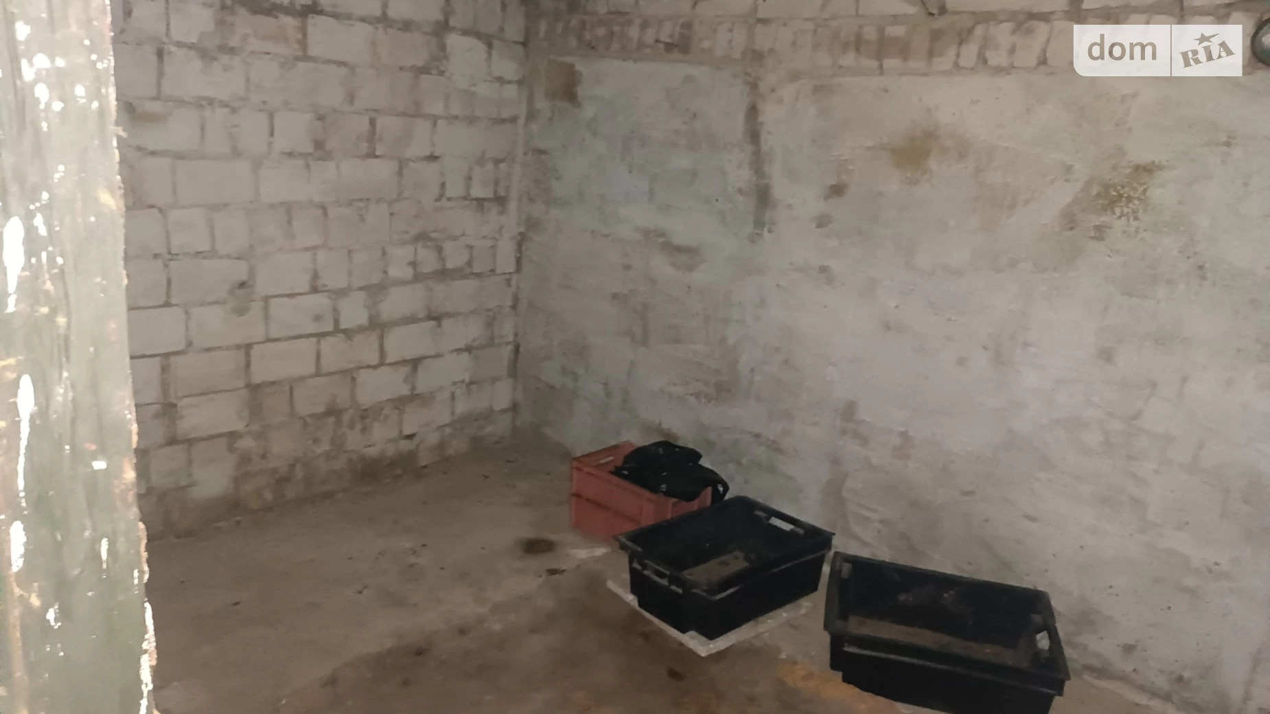 Продается отдельно стоящий гараж под легковое авто на 26 кв. м, цена: 9000 $ - фото 5