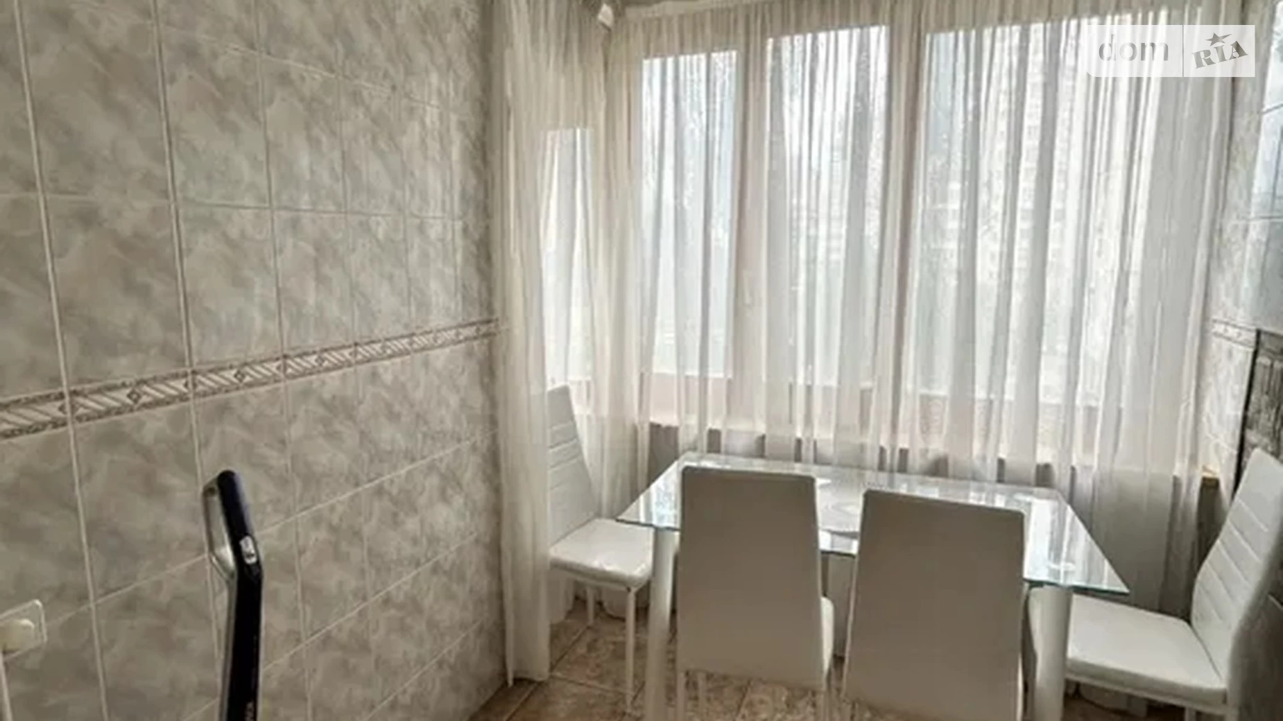 Продається 2-кімнатна квартира 62 кв. м у Києві, просп. Володимира Івасюка, 20 - фото 4