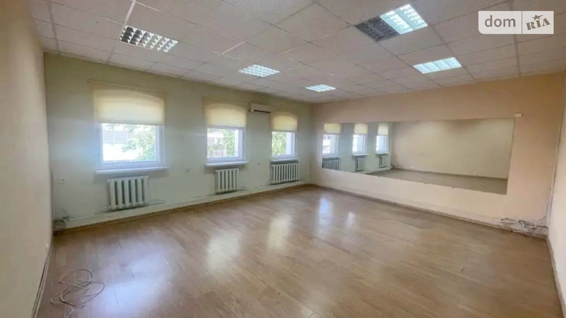 Продається офіс 300 кв. м в бізнес-центрі, цена: 225000 $ - фото 3
