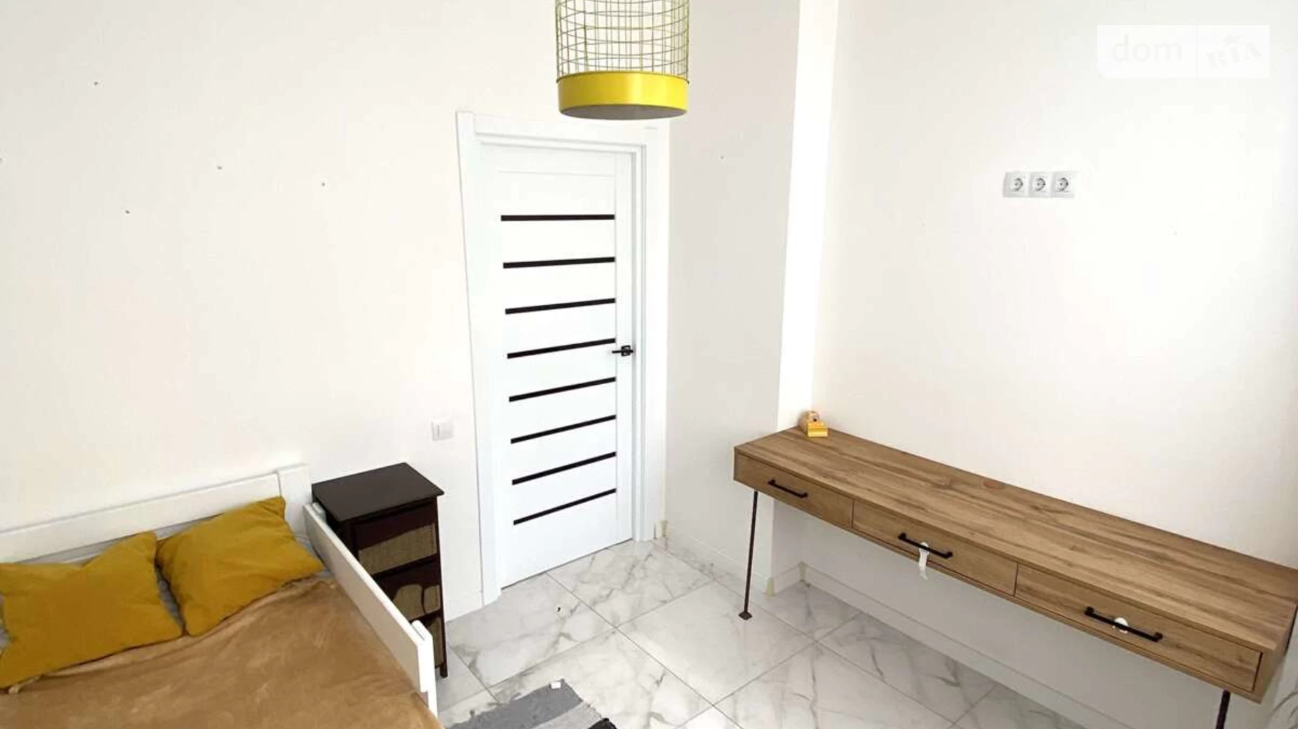 Продается 2-комнатная квартира 42.5 кв. м в Ирпене - фото 2