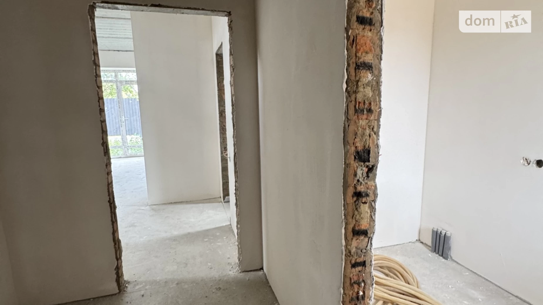Продается дом на 2 этажа 120 кв. м с балконом, цена: 92000 $ - фото 4