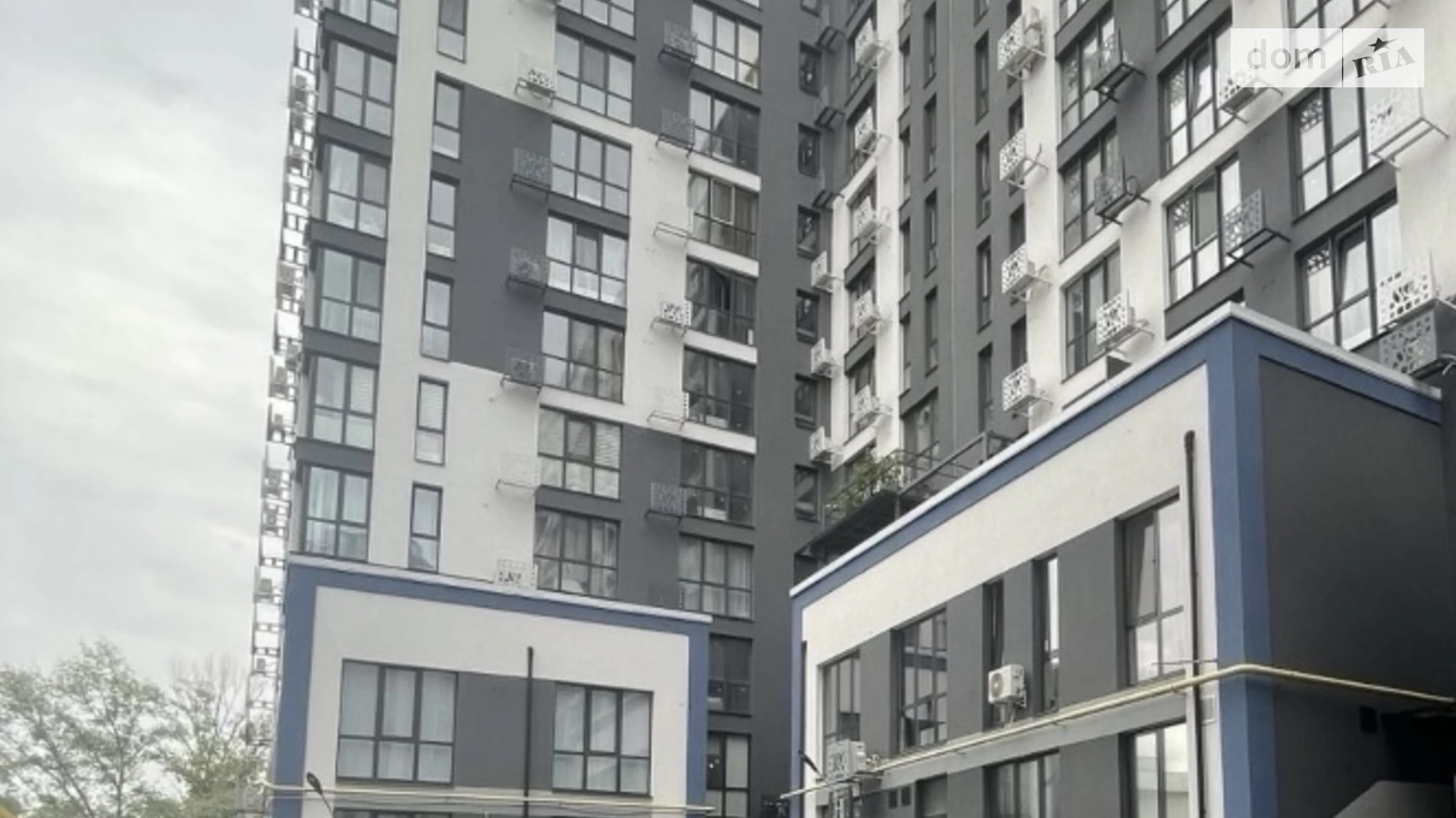 Продается 1-комнатная квартира 37 кв. м в Киеве - фото 2