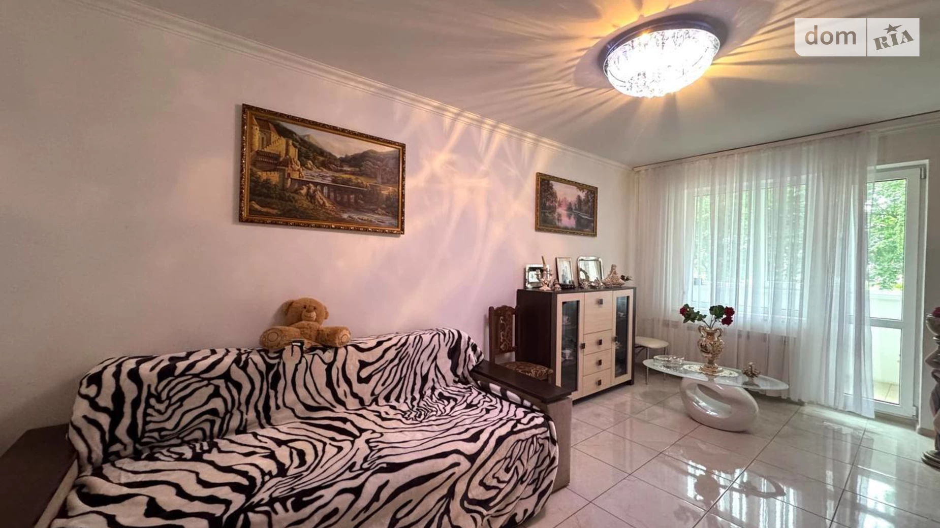 Продается 3-комнатная квартира 71 кв. м в Ивано-Франковске, ул. Ивасюка, 29 - фото 4