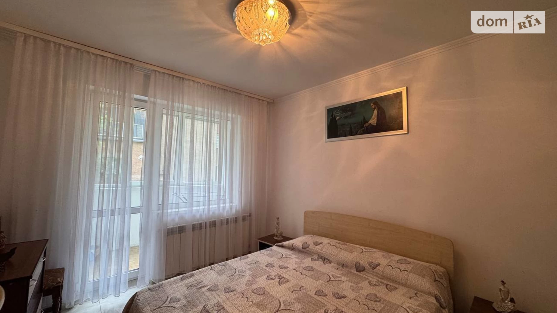 Продается 3-комнатная квартира 71 кв. м в Ивано-Франковске, ул. Ивасюка, 29 - фото 2