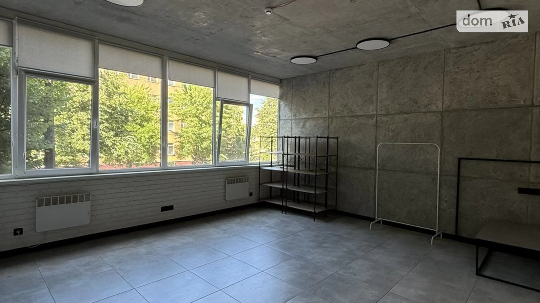 Сдается в аренду офис 29 кв. м в бизнес-центре, цена: 7000 грн - фото 2