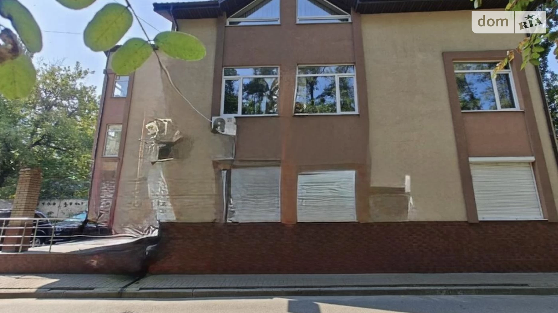 Продается офис 421 кв. м в бизнес-центре, цена: 560000 $ - фото 2