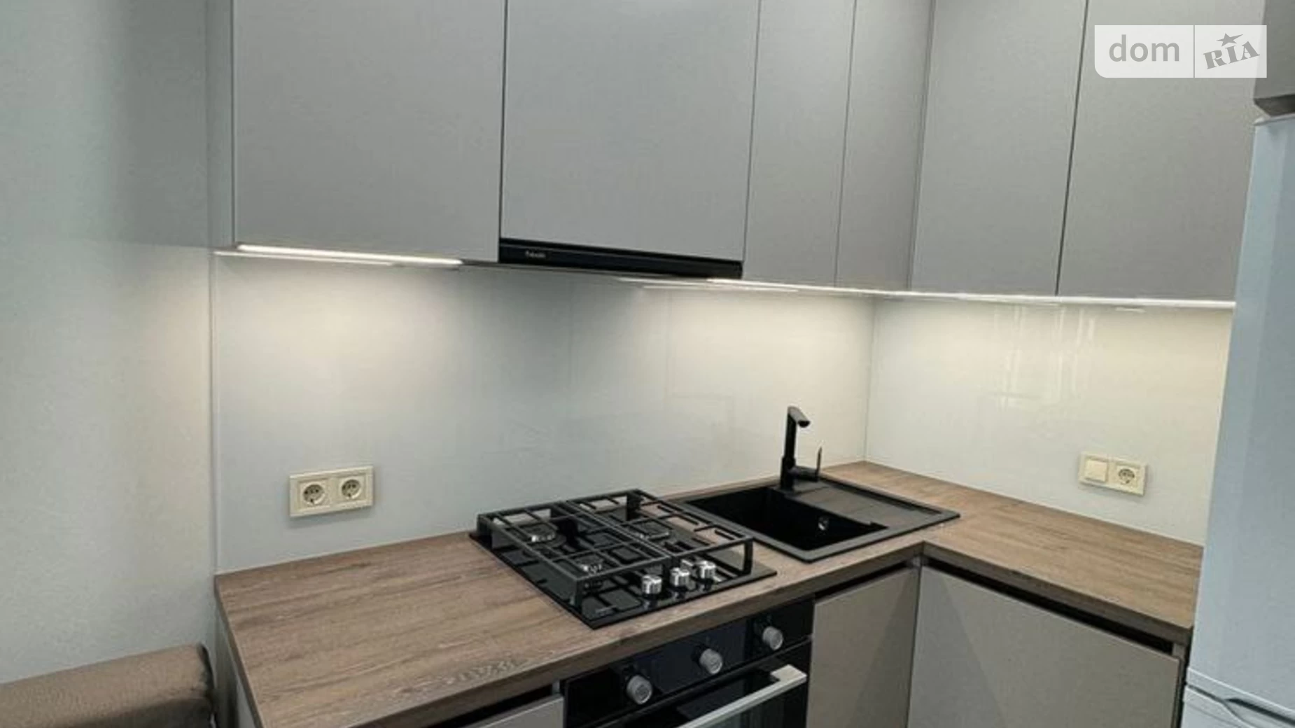 Продается 1-комнатная квартира 45 кв. м в Днепре, Запорожское шоссе, 32 - фото 2