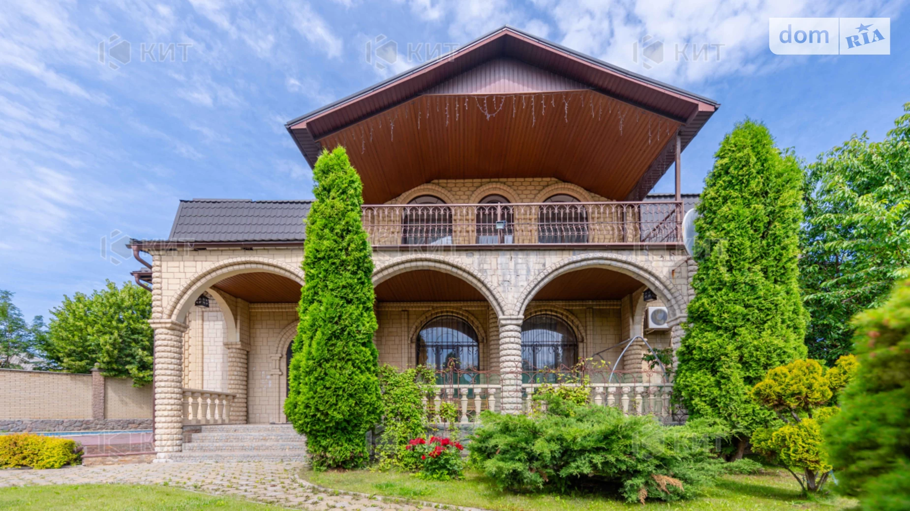 Продается дом на 2 этажа 450 кв. м с мебелью, цена: 270000 $ - фото 2