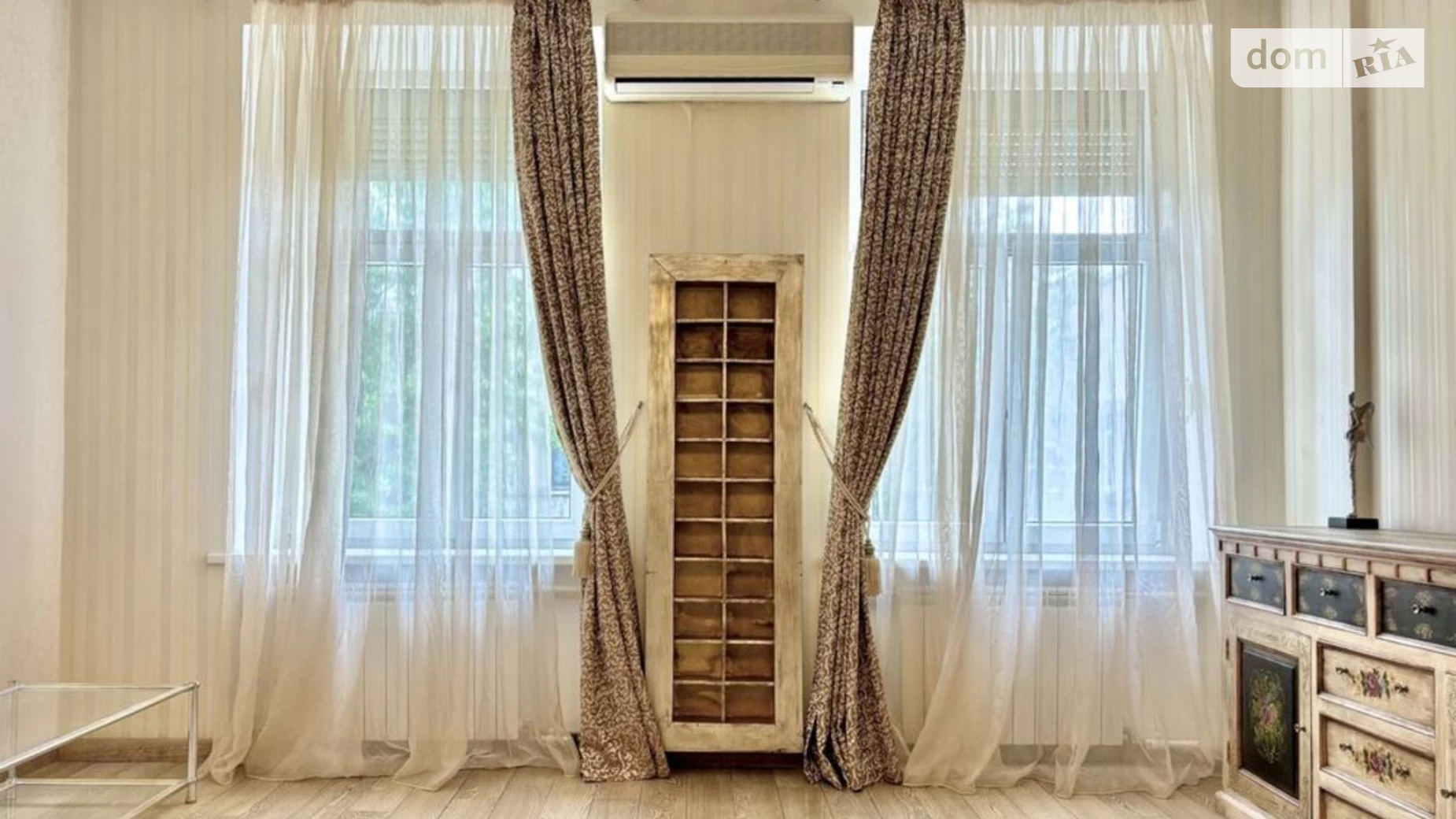 Продается 2-комнатная квартира 79 кв. м в Киеве, ул. Институтская, 24/7 - фото 2