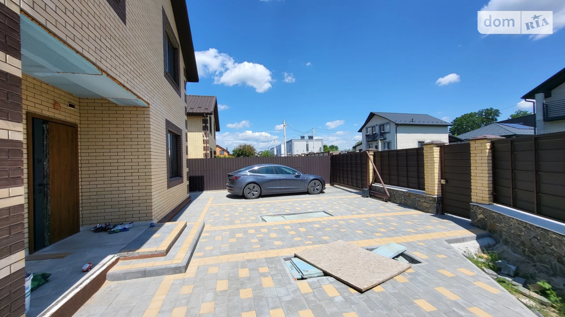 Продается дом на 2 этажа 124 кв. м с верандой, цена: 215000 $ - фото 2