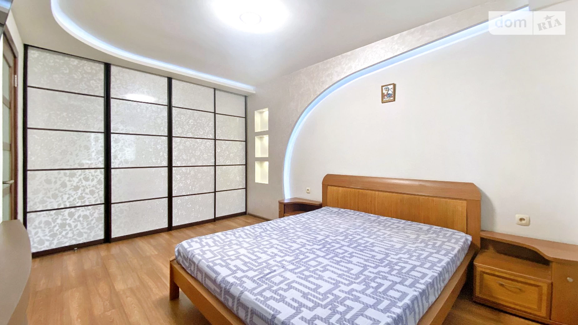 Сдается в аренду 1-комнатная квартира 47 кв. м в Днепре, ул. Осенняя - фото 5