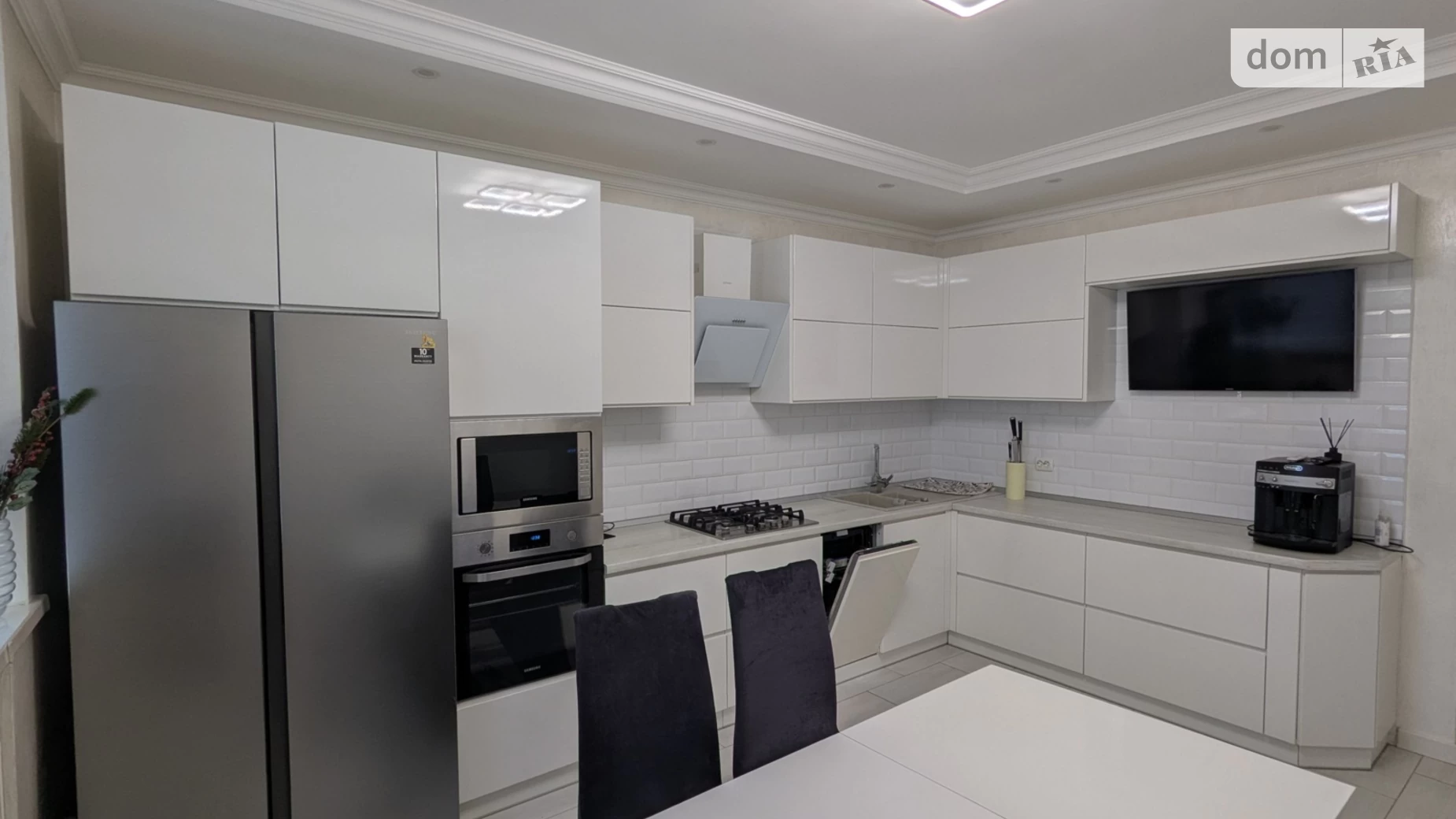 Сдается в аренду одноэтажный дом 100 кв. м с садом, цена: 800 $ - фото 3