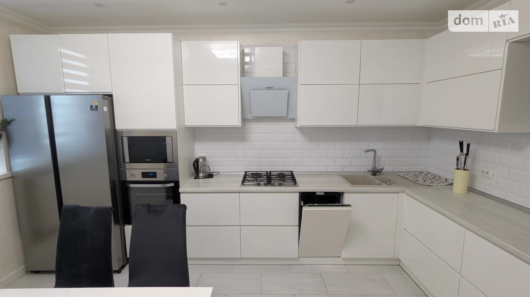 Сдается в аренду одноэтажный дом 100 кв. м с садом, цена: 800 $ - фото 5