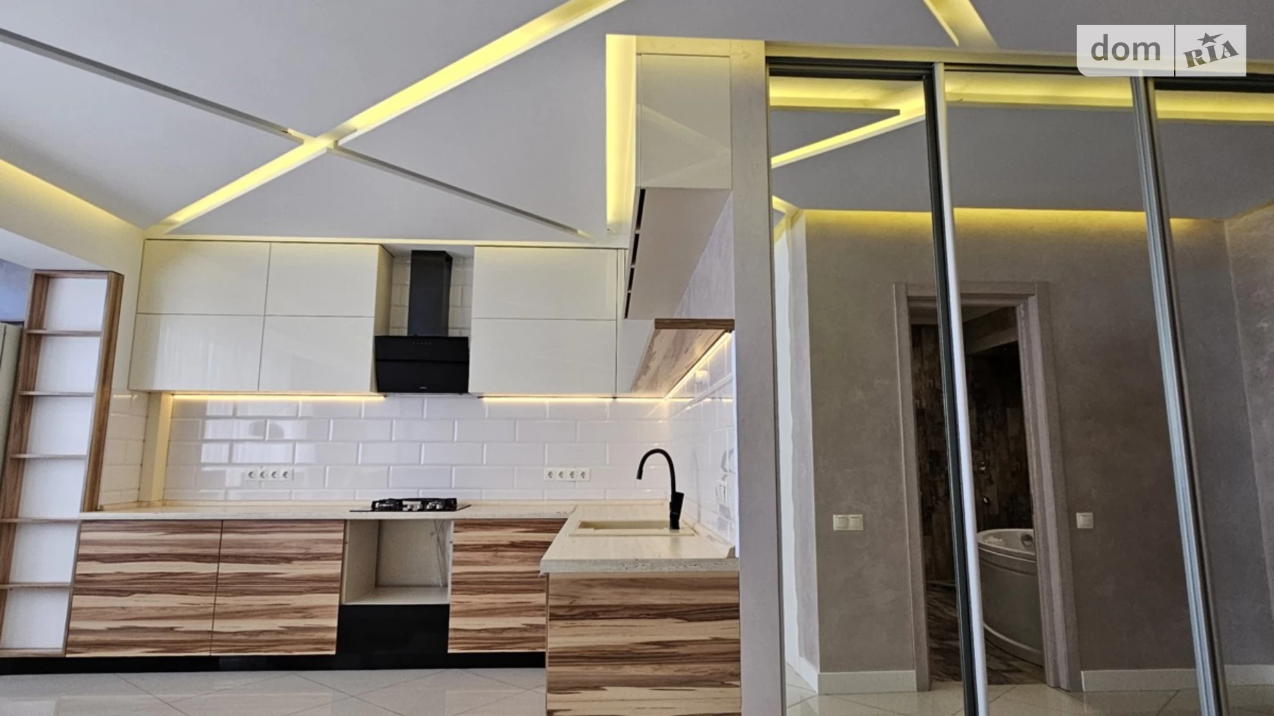 Продається 3-кімнатна квартира 87 кв. м у Одесі, 2-й пров. Сурикова, 2А - фото 3
