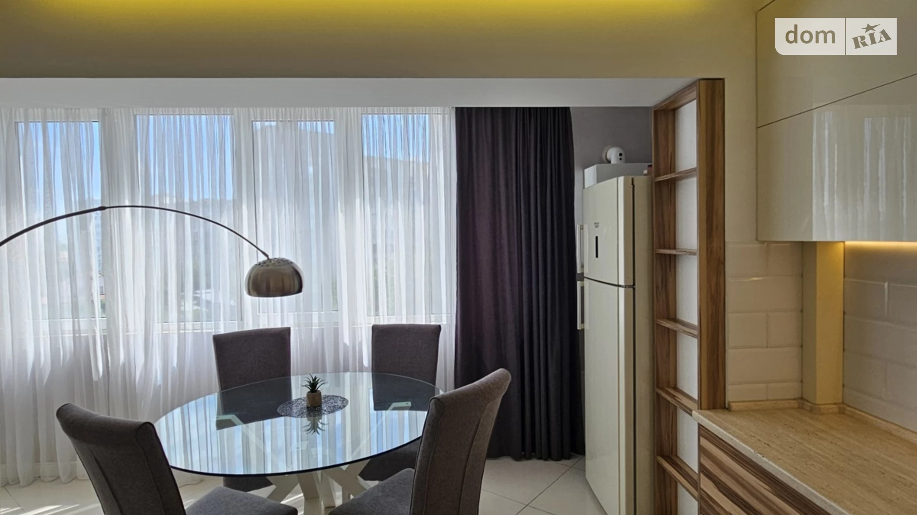 Продається 3-кімнатна квартира 87 кв. м у Одесі, 2-й пров. Сурикова, 2А - фото 2