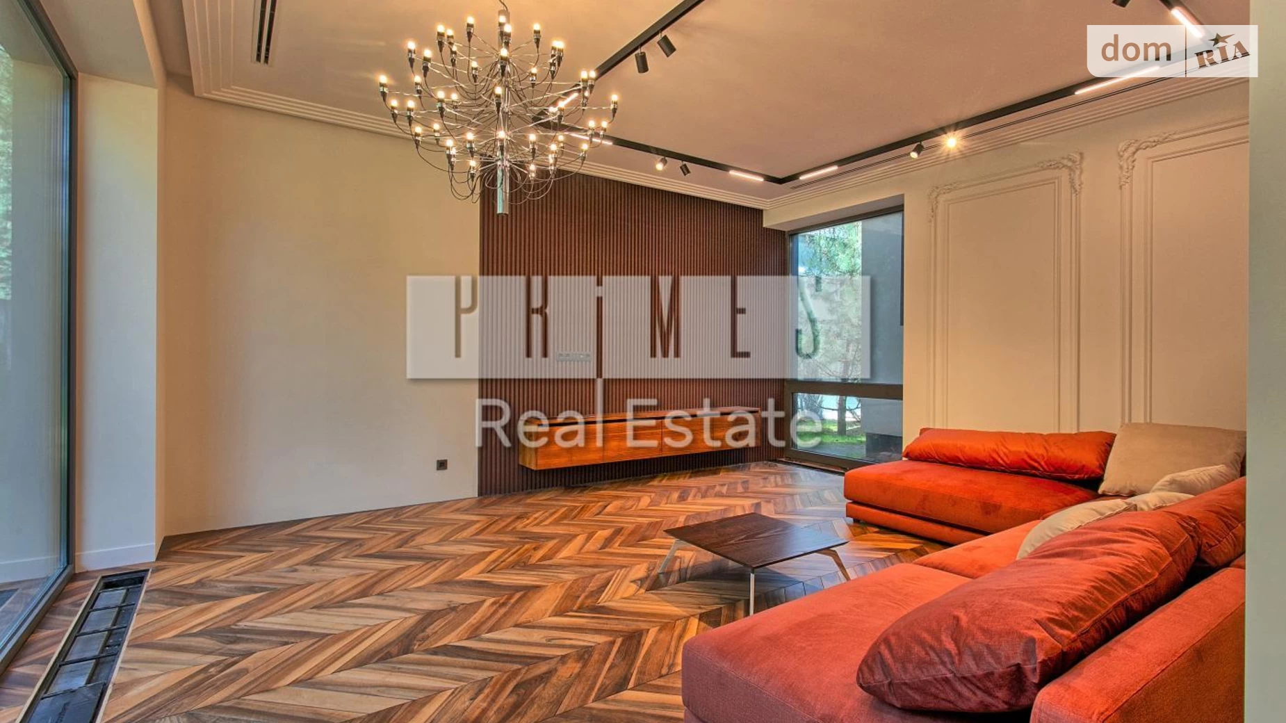 Продается дом на 2 этажа 297.9 кв. м с балконом, цена: 1650000 € - фото 2