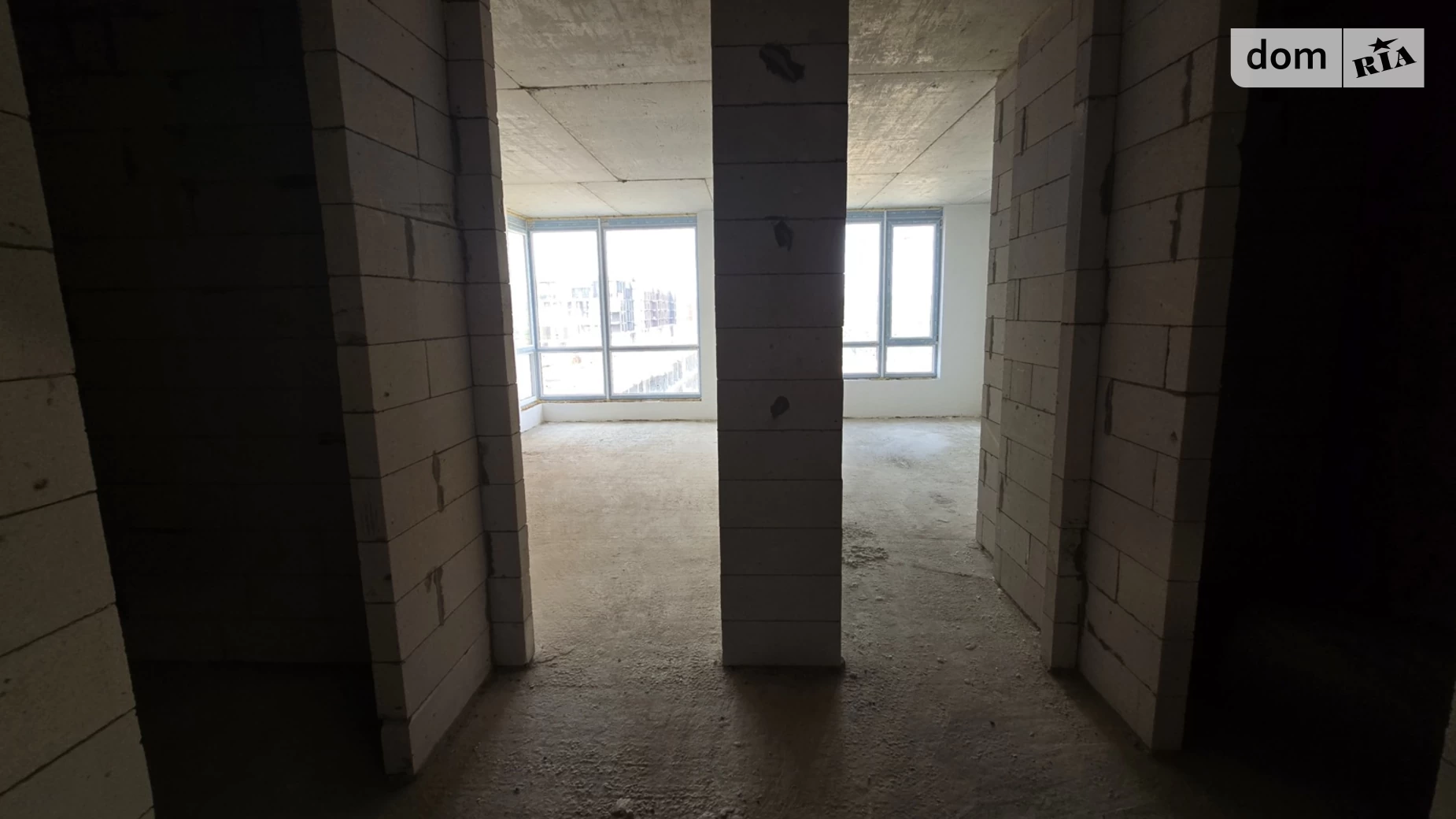 Продается 1-комнатная квартира 45 кв. м в Ивано-Франковске, ул. Ленкавского, 34/4 - фото 3