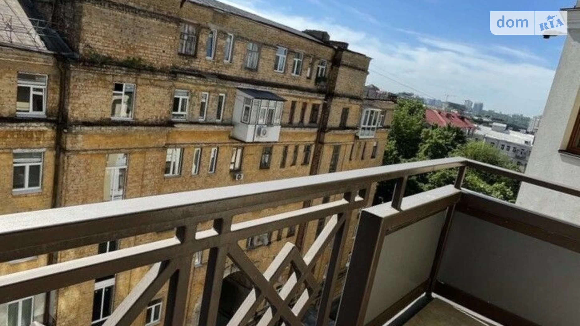 Продается 3-комнатная квартира 133 кв. м в Киеве, ул. Пирогова, 2/37Б - фото 3