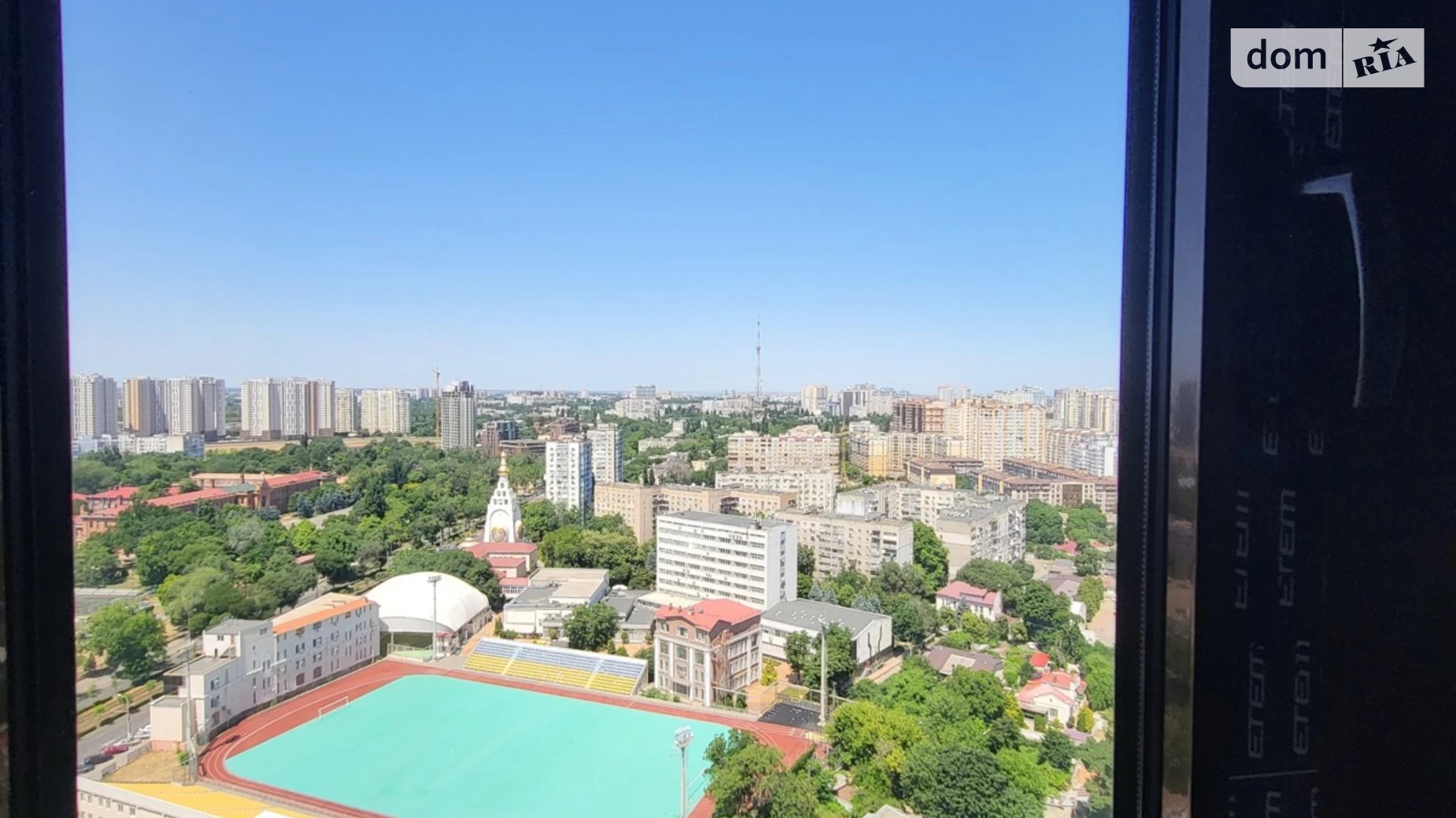 Продается 3-комнатная квартира 91.5 кв. м в Одессе, Фонтанская дор. - фото 2