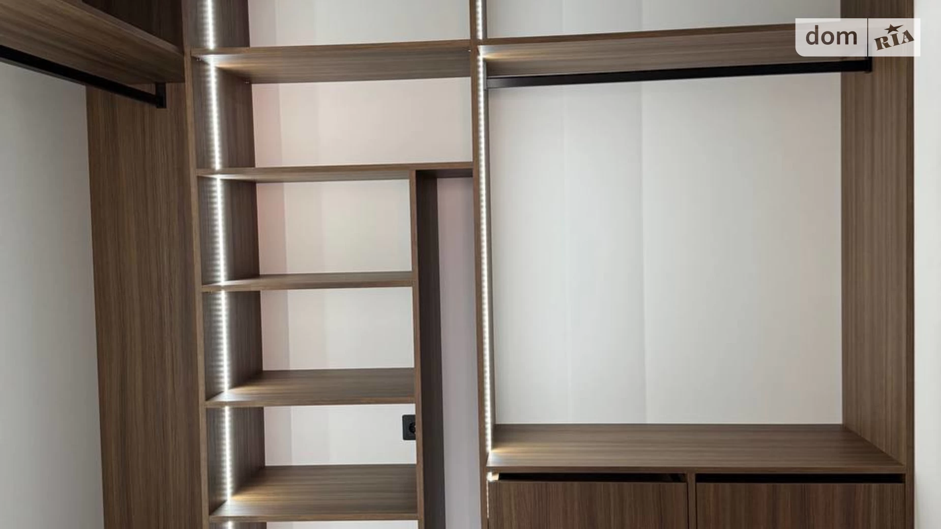 Продается дом на 2 этажа 150 кв. м с камином, цена: 330000 $ - фото 3