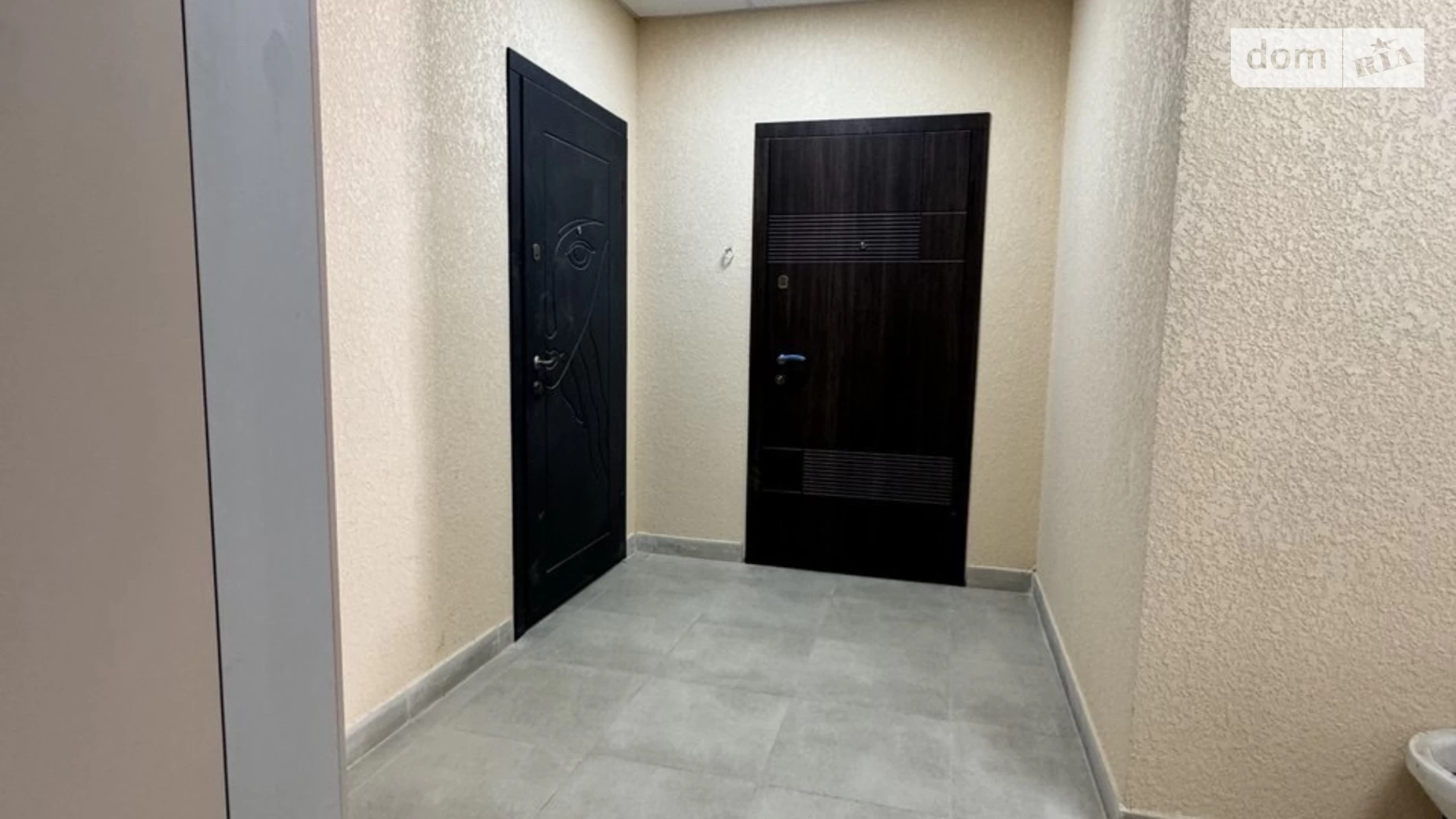 Продается 2-комнатная квартира 53 кв. м в Крыжановка, ул. Академика Сахарова - фото 2