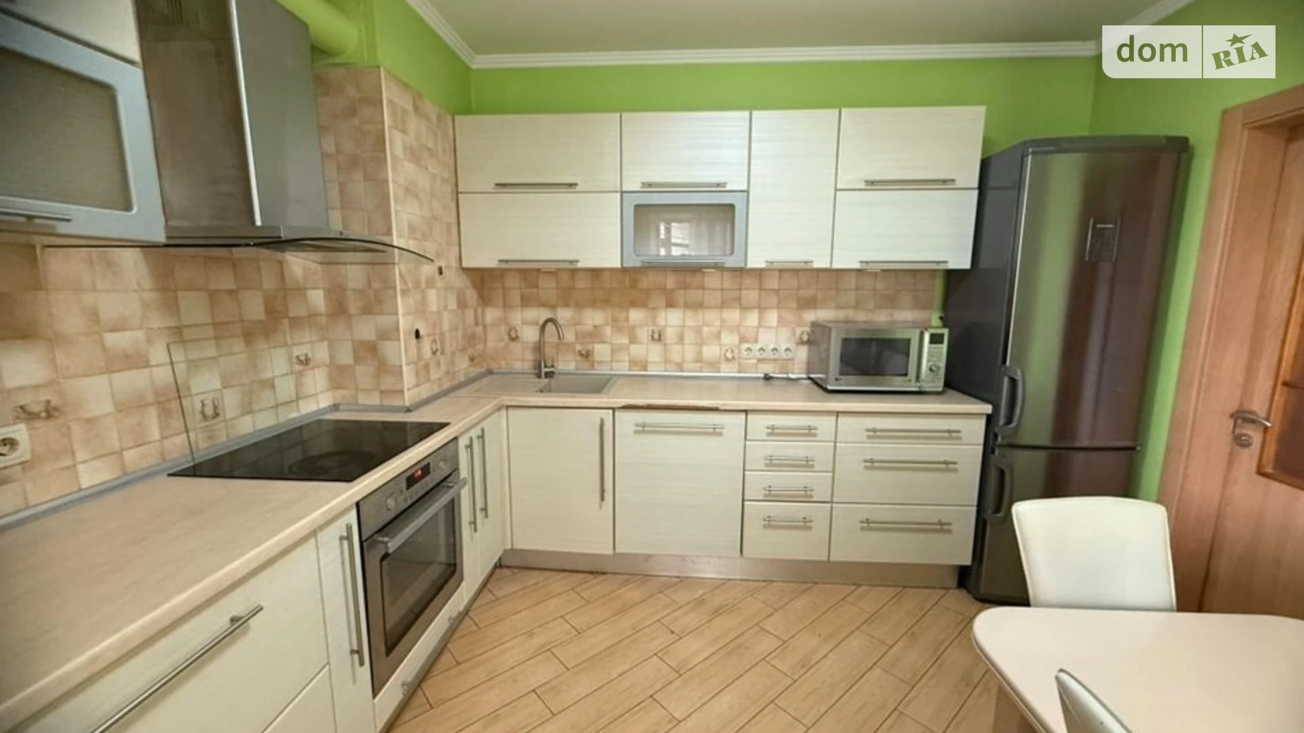 Продается 3-комнатная квартира 98 кв. м в Киеве, ул. Олевская, 7 - фото 2