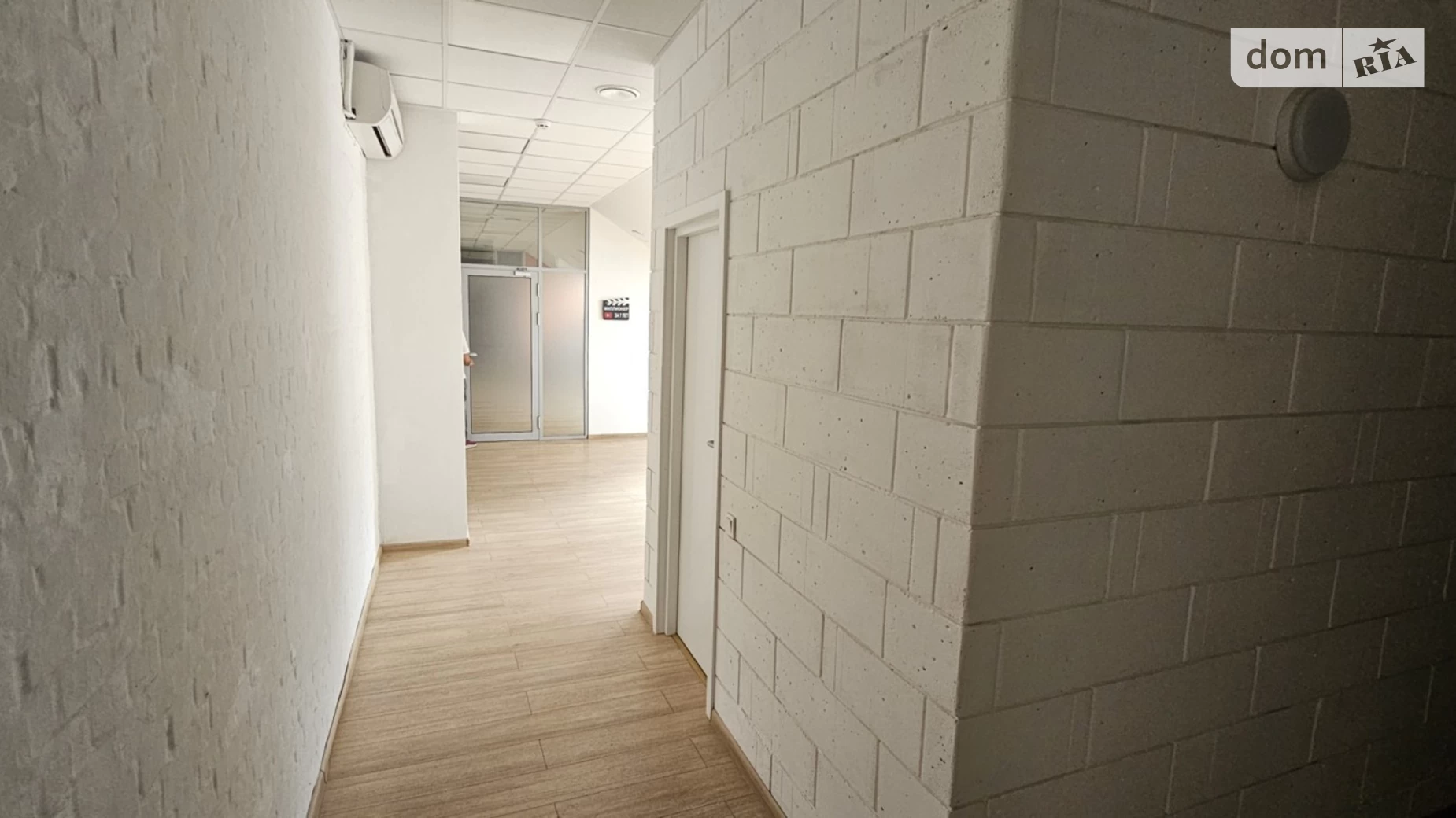 Продається офіс 1160 кв. м в бізнес-центрі, цена: 928000 € - фото 4