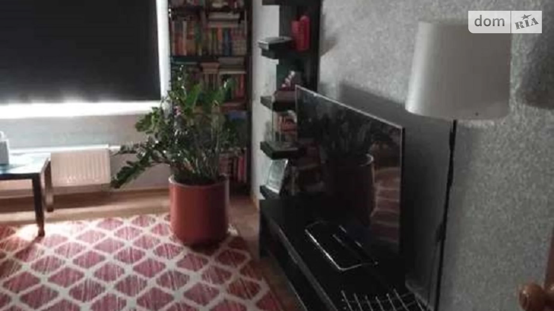Продается 1-комнатная квартира 40 кв. м в Киеве, ул. Гродненская, 14 - фото 2