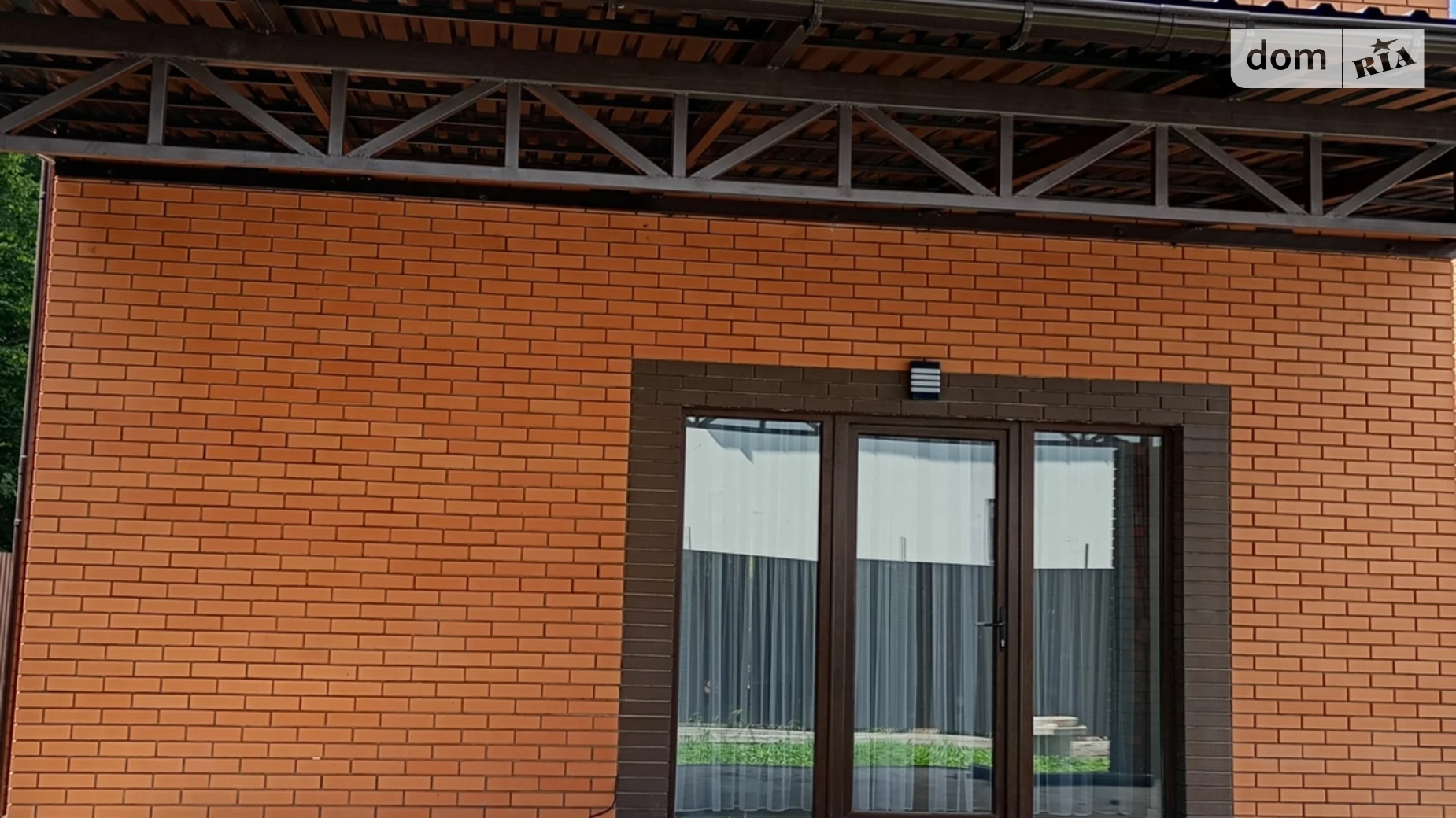 Продается дом на 2 этажа 125 кв. м с балконом, цена: 156000 $ - фото 2