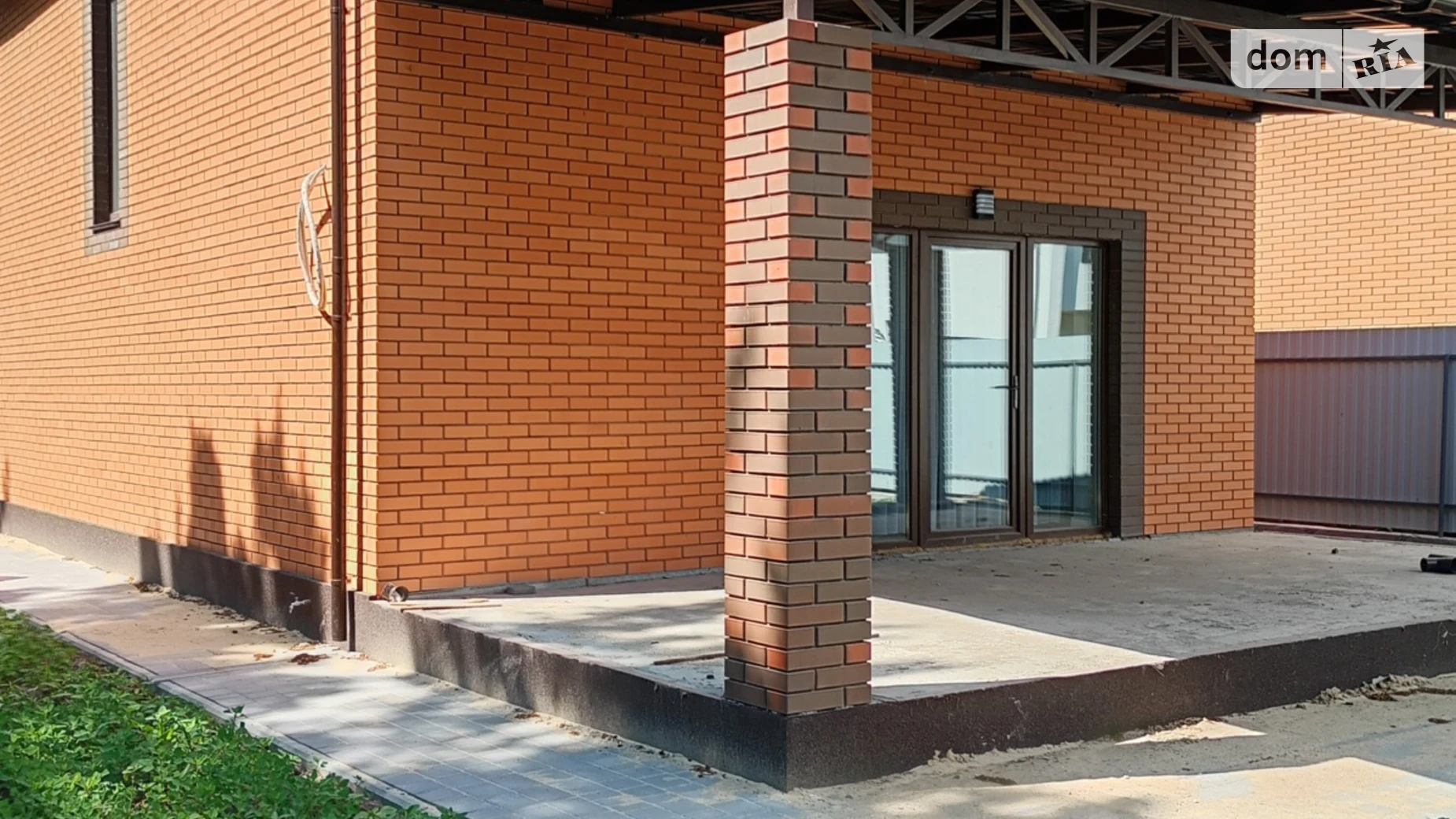 Продается дом на 2 этажа 125 кв. м с балконом, цена: 156000 $ - фото 3