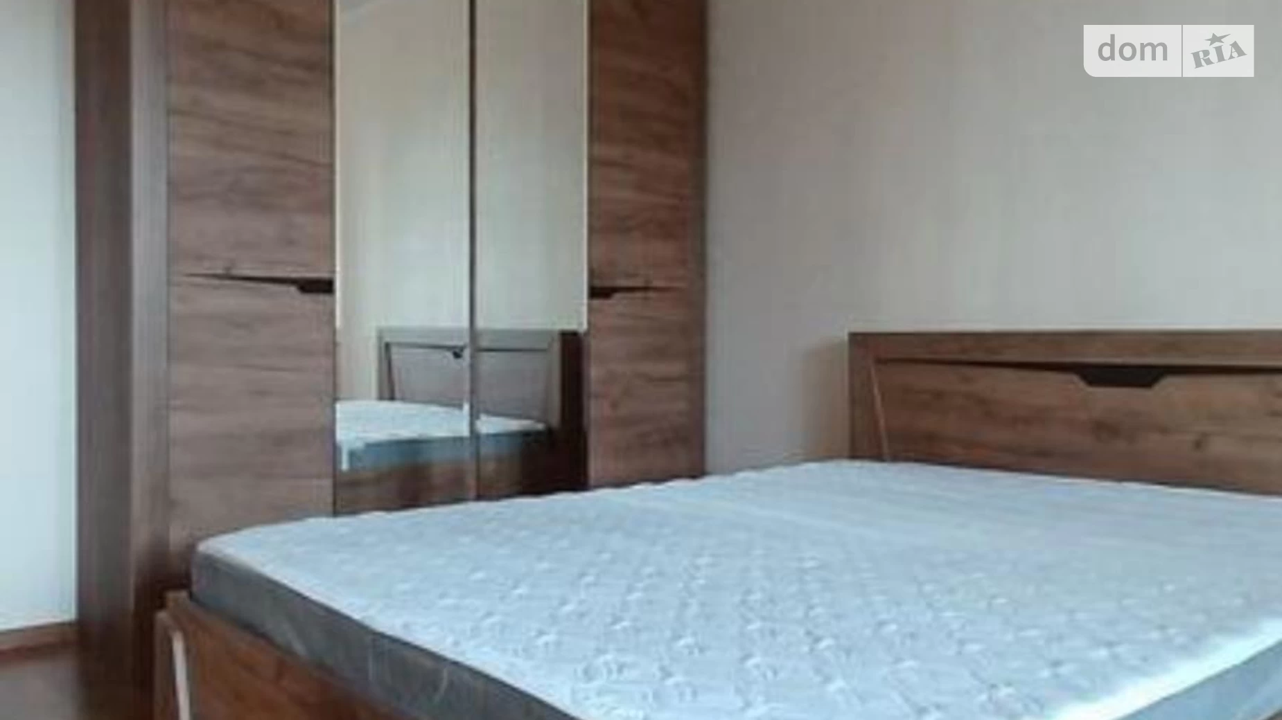 Продается 2-комнатная квартира 78.1 кв. м в Киеве, ул. Ревуцкого, 54 - фото 2