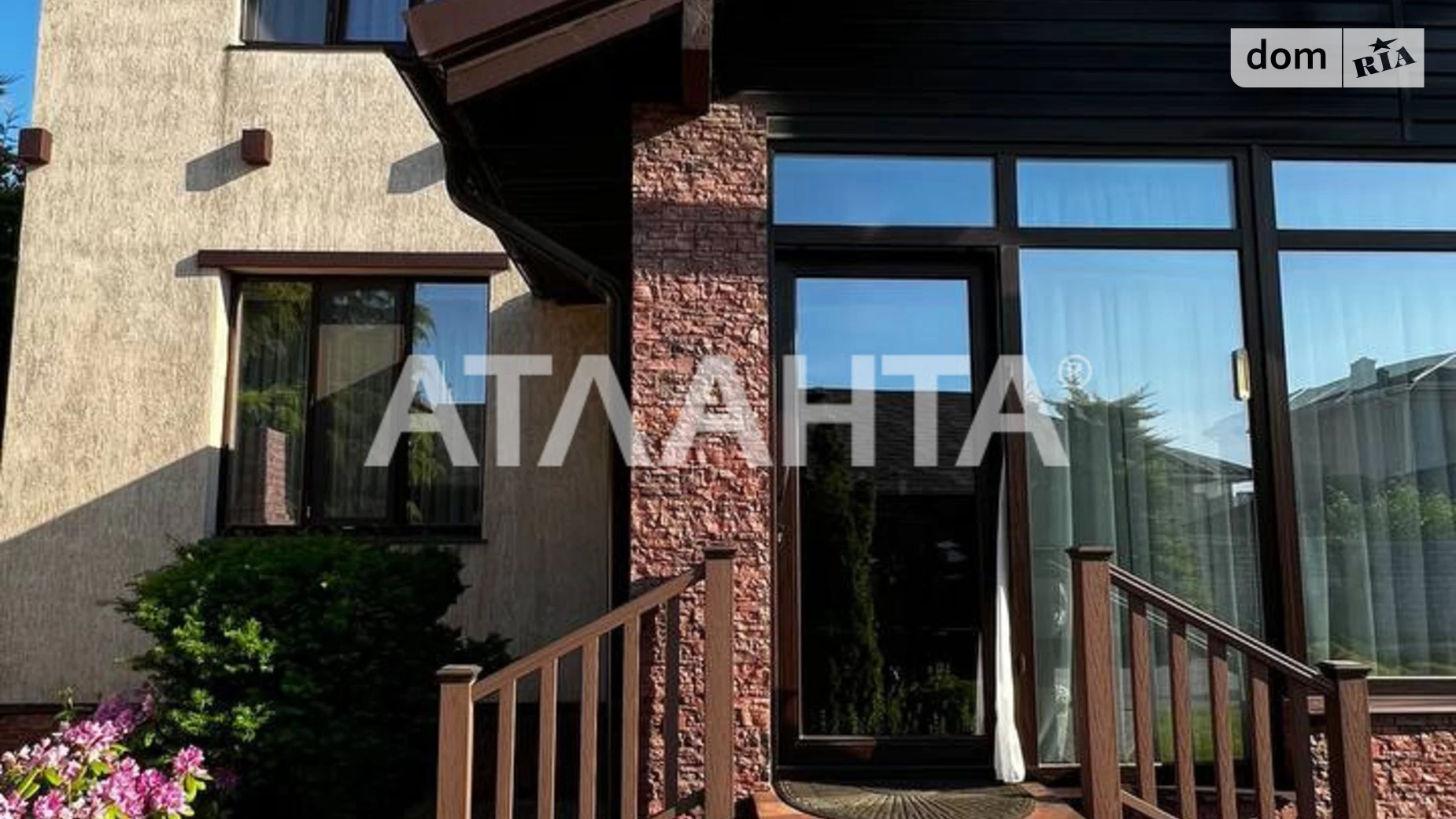 Продается дом на 2 этажа 220 кв. м с гаражом, цена: 490000 $ - фото 2
