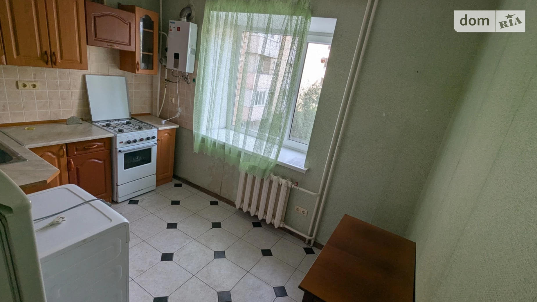 Продається 2-кімнатна квартира 62.2 кв. м у Ірпені, вул. Авіаконструктора Антонова(Ленінградська), 8А - фото 2