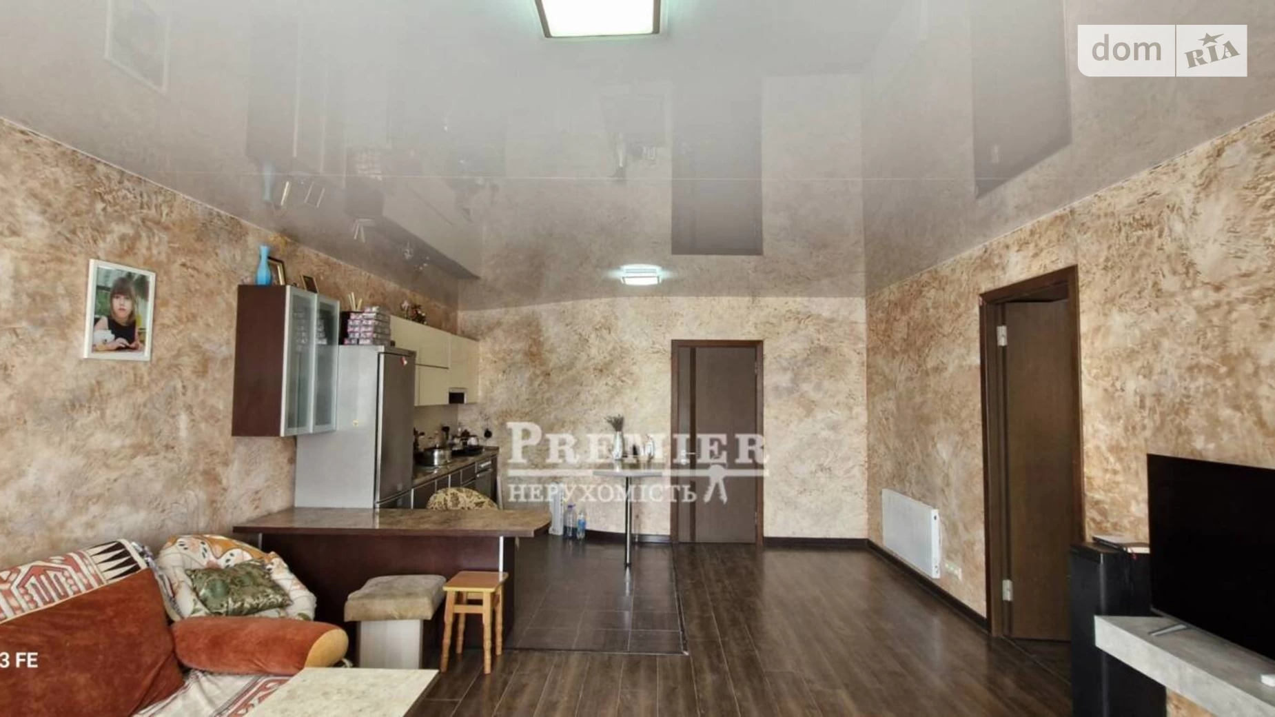 Продається будинок 3 поверховий 611.8 кв. м з ділянкою, цена: 170000 $ - фото 2