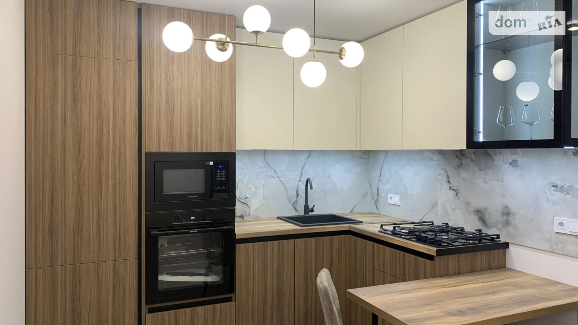 3-кімнатна квартира 58 кв. м у Тернополі, вул. Смакули - фото 2