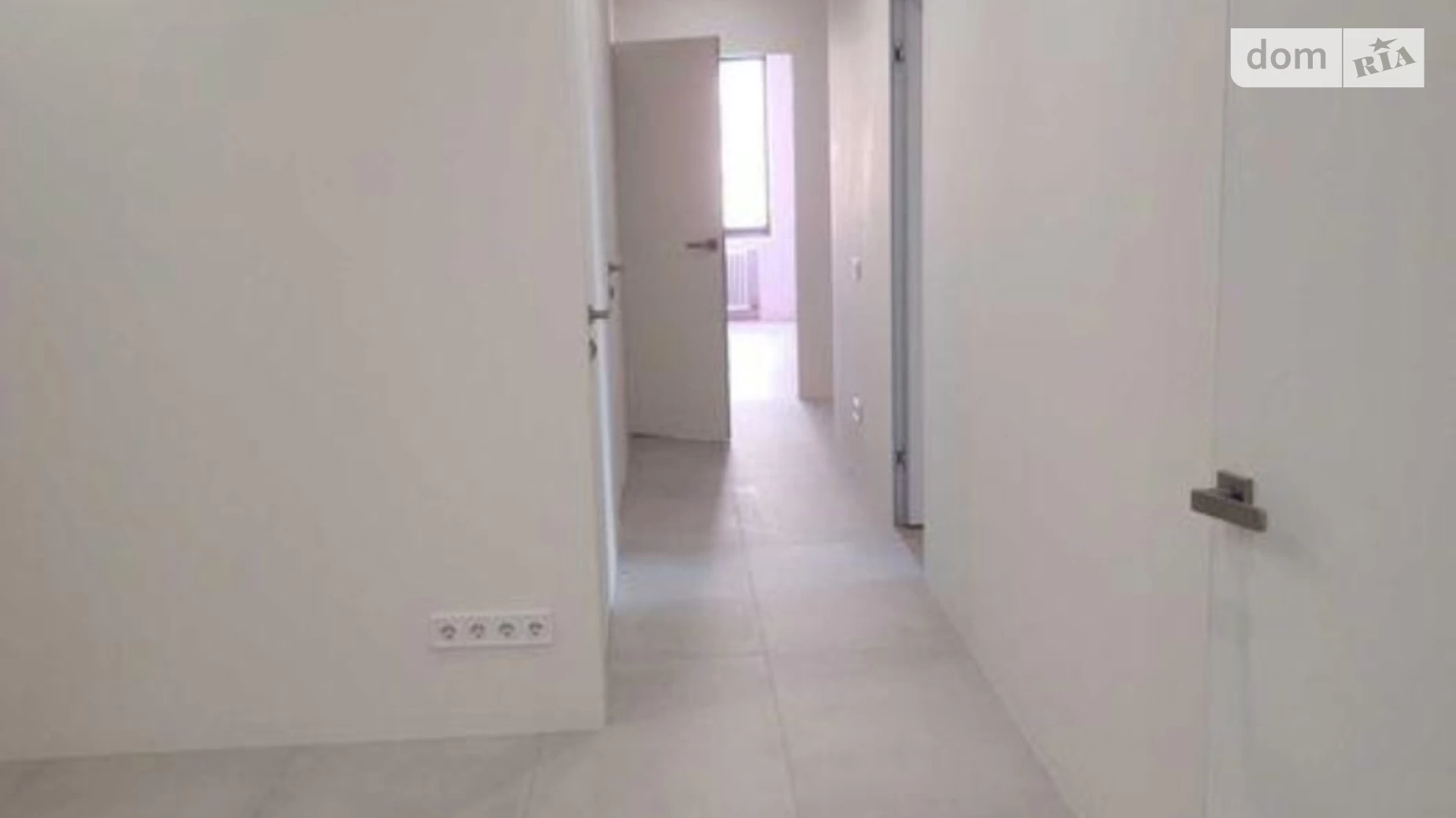 Продается 3-комнатная квартира 101 кв. м в Киеве, бул. Леси Украинки, 21А - фото 4