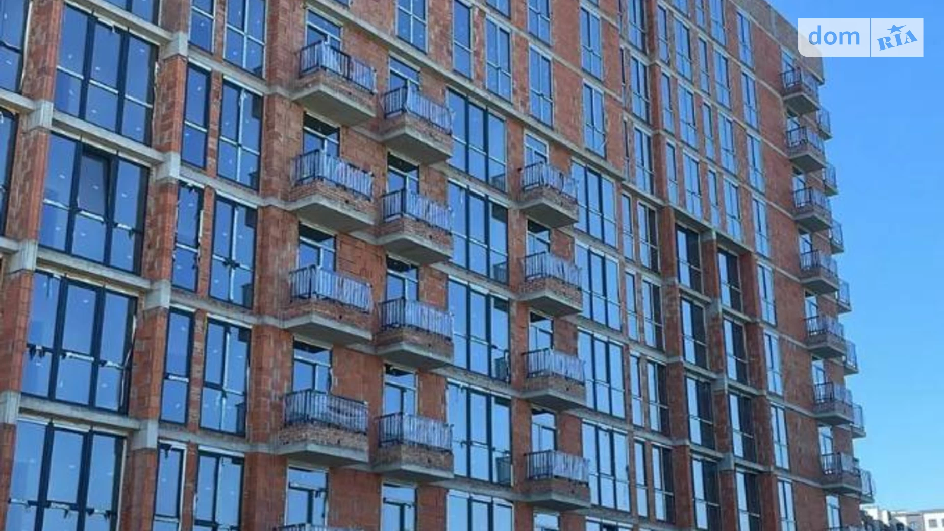 Продається 1-кімнатна квартира 42 кв. м у Львові, вул. Роксоляни, 1 - фото 2