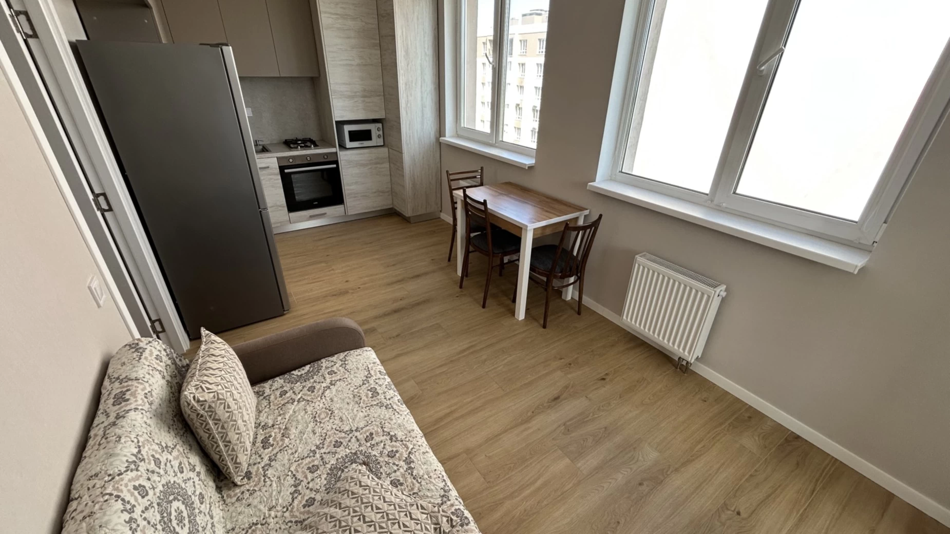 Сдается в аренду 1-комнатная квартира 47 кв. м в Гатном, бул. Приозёрный, 5 - фото 5