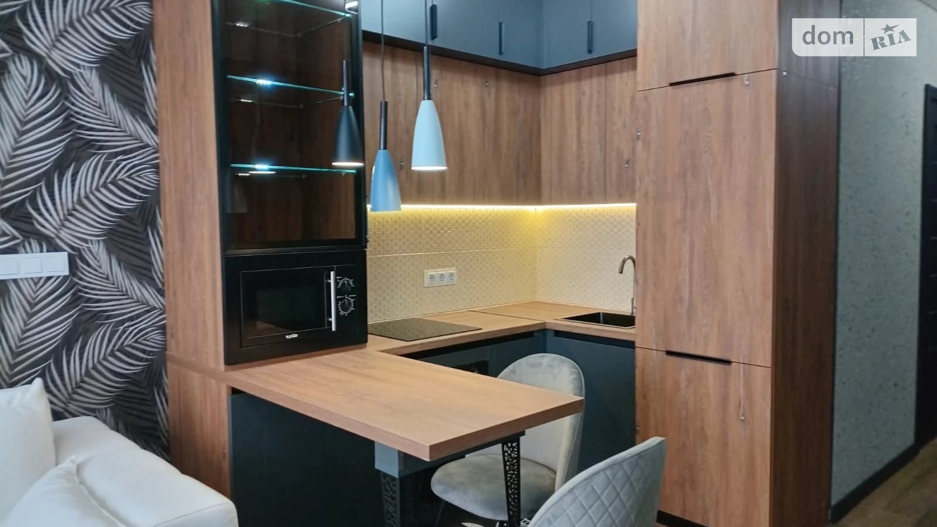 Продается 1-комнатная квартира 27 кв. м в Ивано-Франковске, ул. Левицкого Романа - фото 3