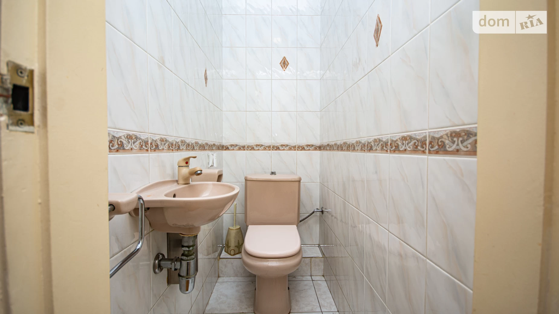 Продается 3-комнатная квартира 82.7 кв. м в Киеве, ул. Цитадельная, 6/8 - фото 2