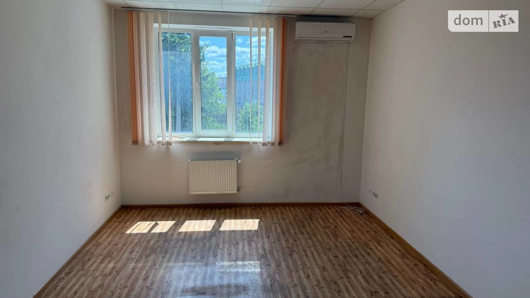 Сдается в аренду офис 21.6 кв. м в бизнес-центре, цена: 8295 грн - фото 3