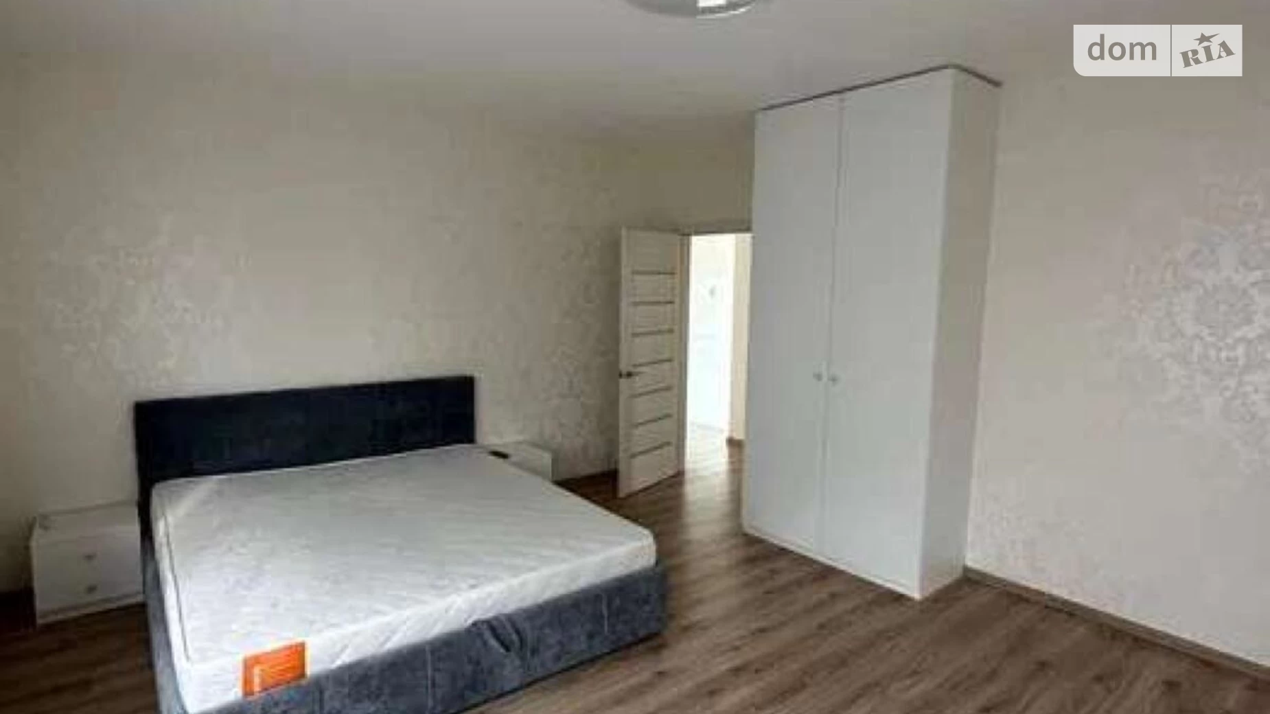 Сдается в аренду дом на 2 этажа 160 кв. м с участком, цена: 2100 $ - фото 4