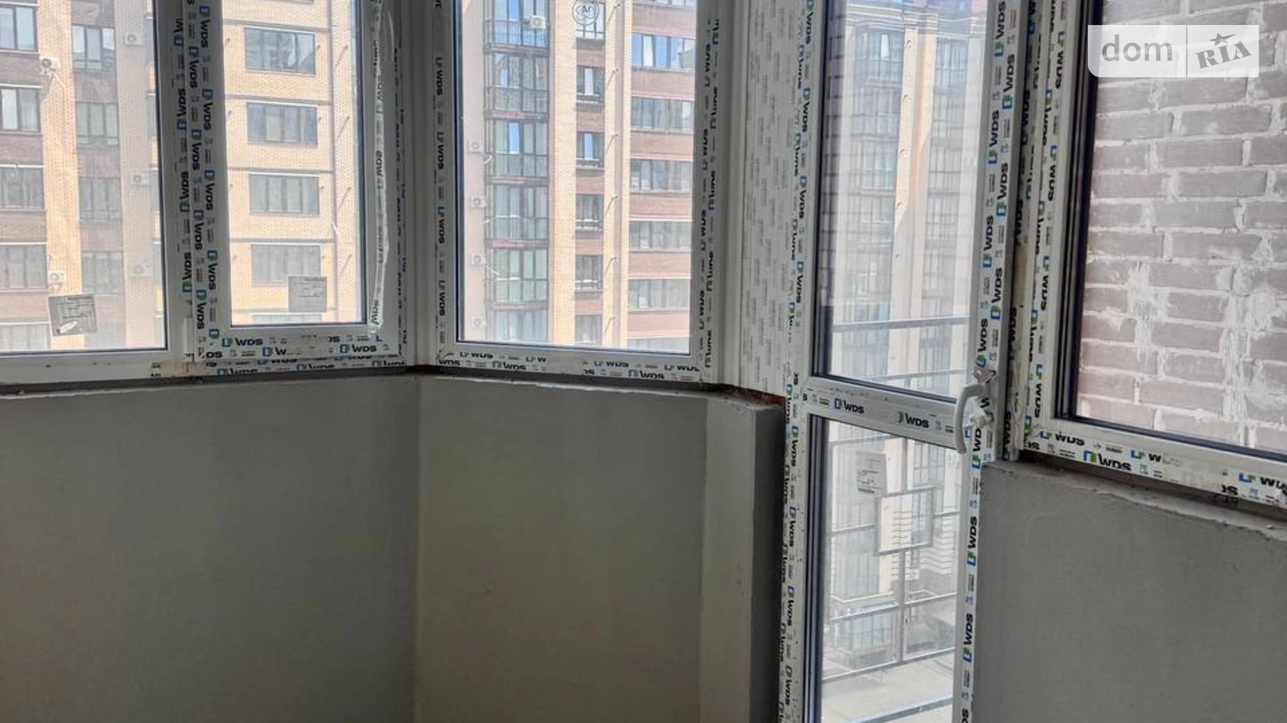 1-комнатная квартира 54.2 кв. м в Луцке, ул. Ровенская - фото 4