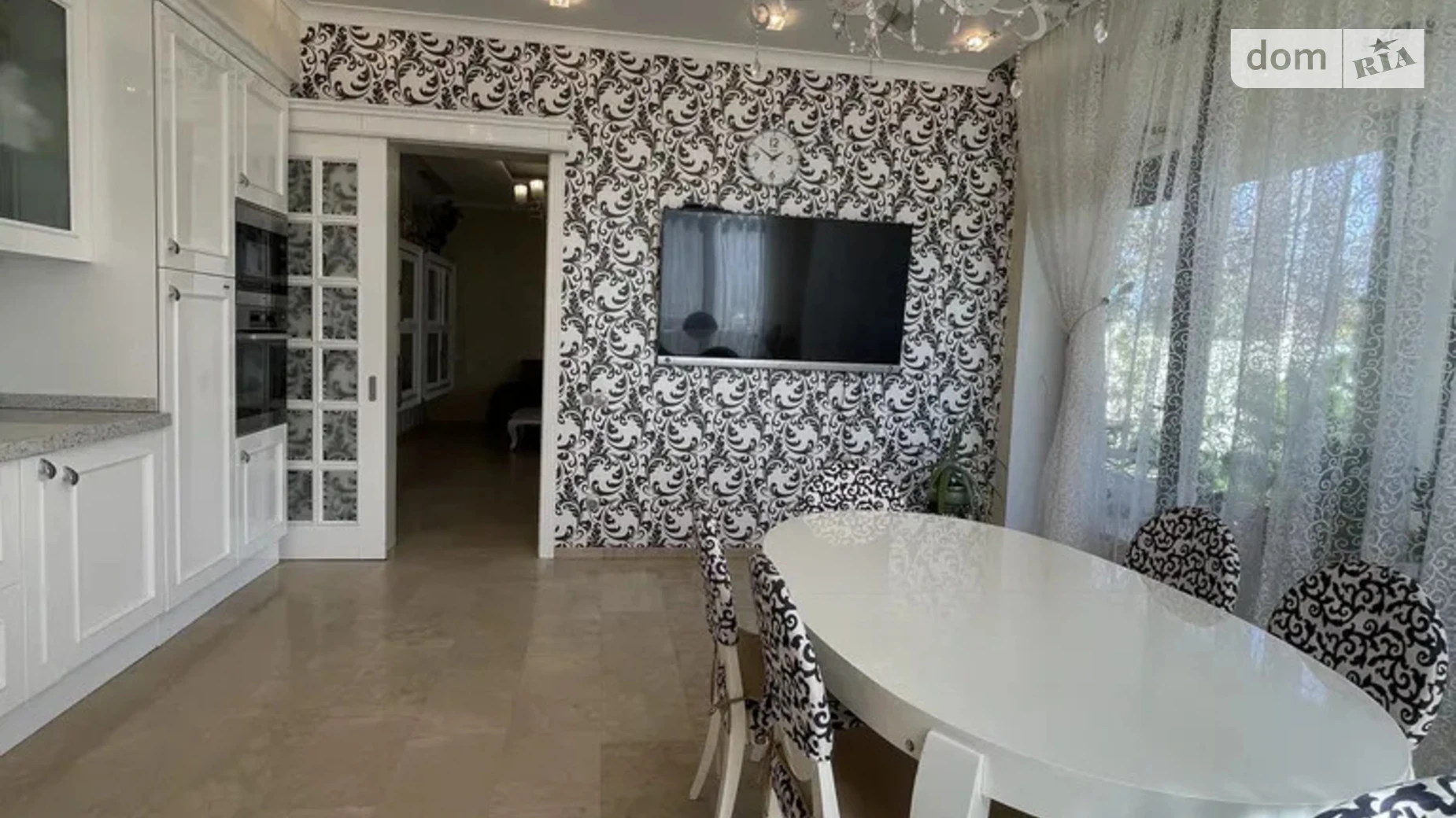 Продается дом на 2 этажа 259.7 кв. м с мебелью, цена: 380000 $ - фото 2