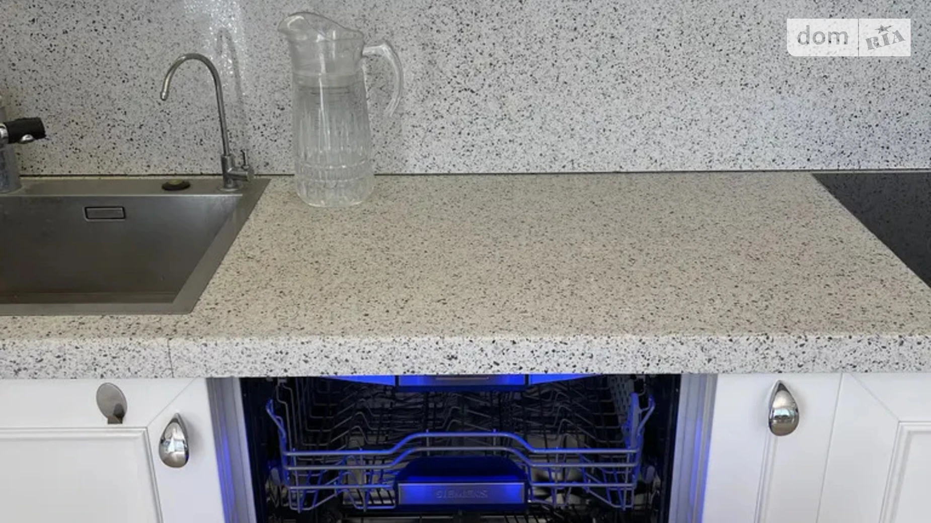 Продается дом на 2 этажа 259.7 кв. м с мебелью, цена: 380000 $ - фото 3