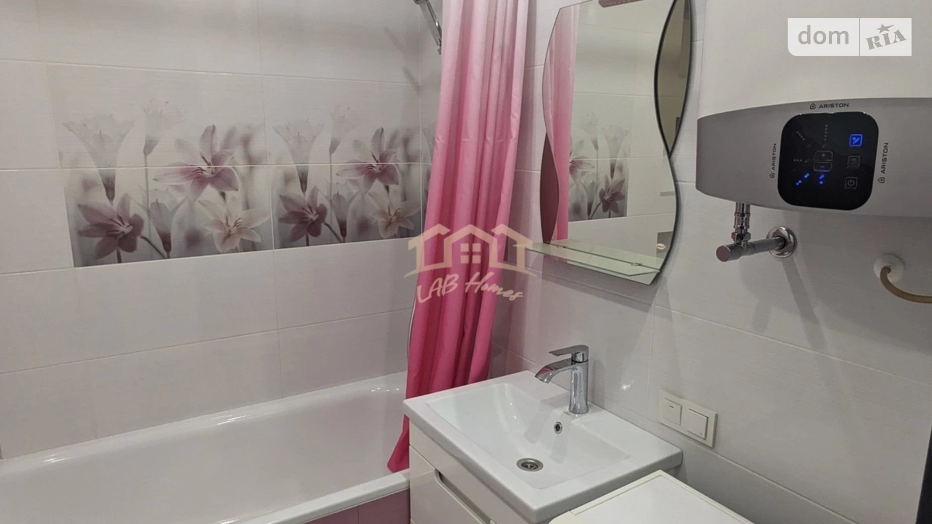 Продається 1-кімнатна квартира 42.3 кв. м у, цена: 58800 $ - фото 2
